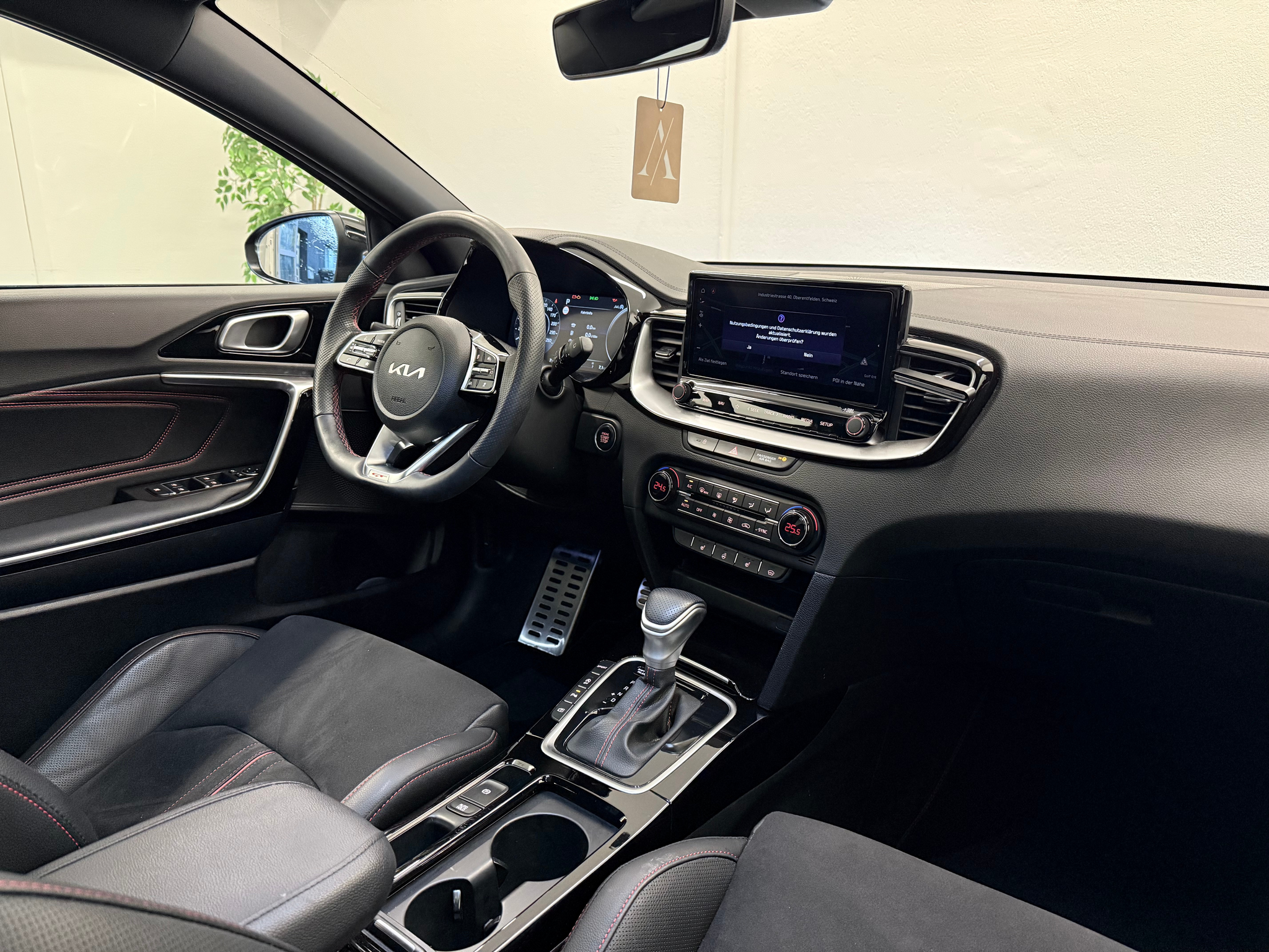 listing desktop thumbnail image 20