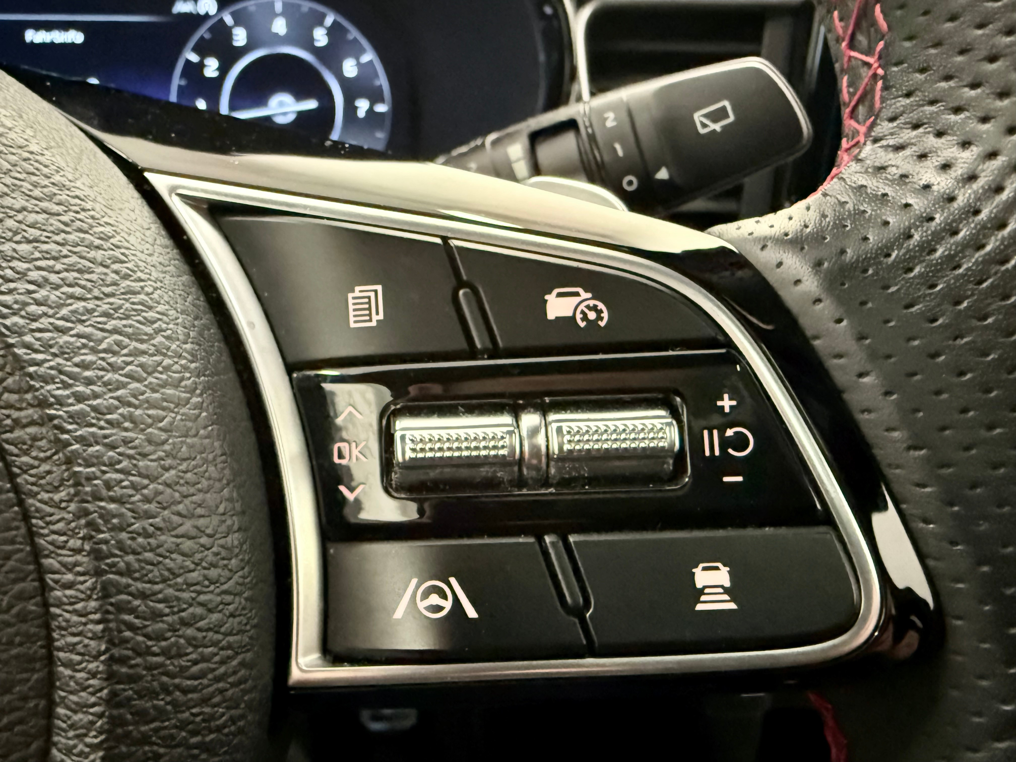 listing desktop thumbnail image 14