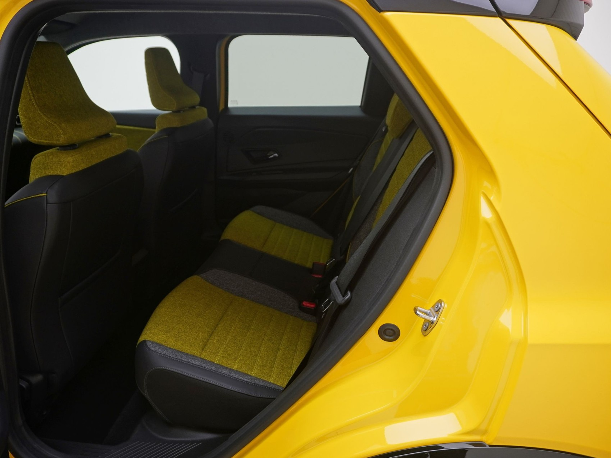 listing desktop thumbnail image 14