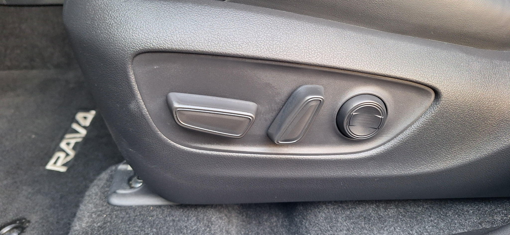 listing desktop thumbnail image 16