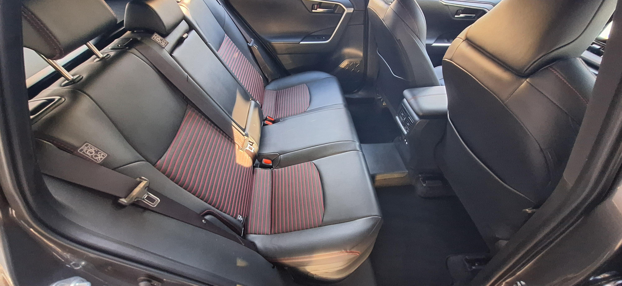 listing desktop thumbnail image 6