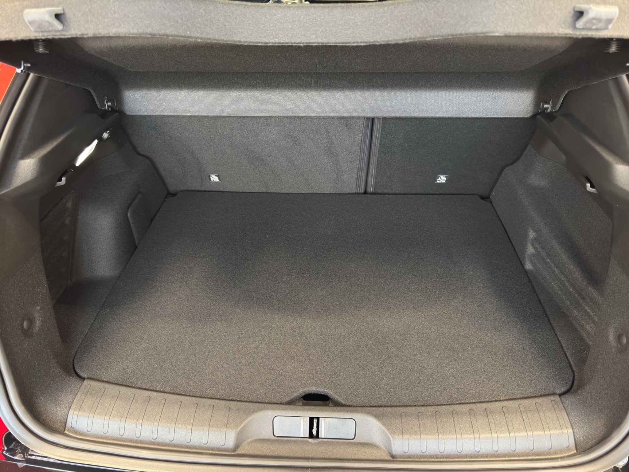 listing desktop thumbnail image 14