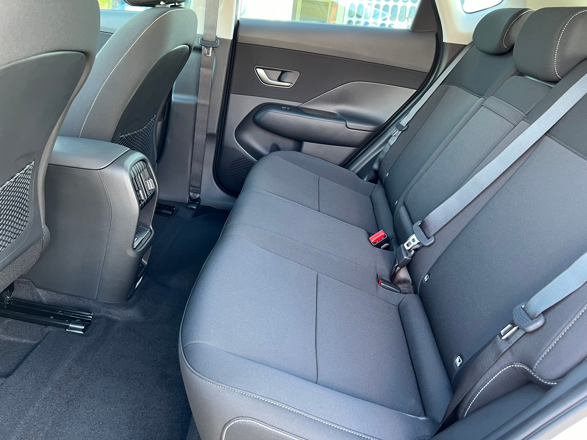 listing desktop thumbnail image 10