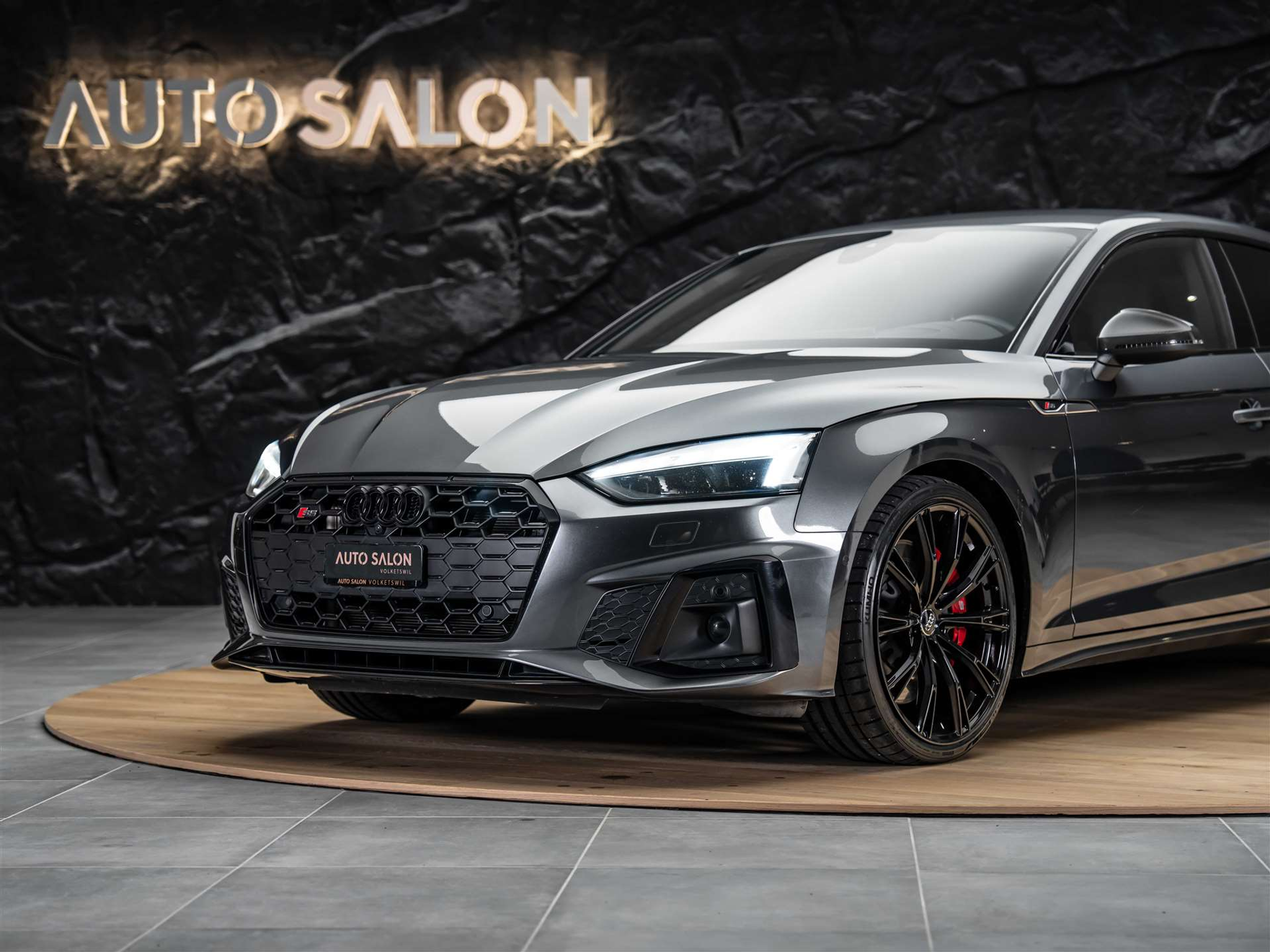 listing desktop thumbnail image 15