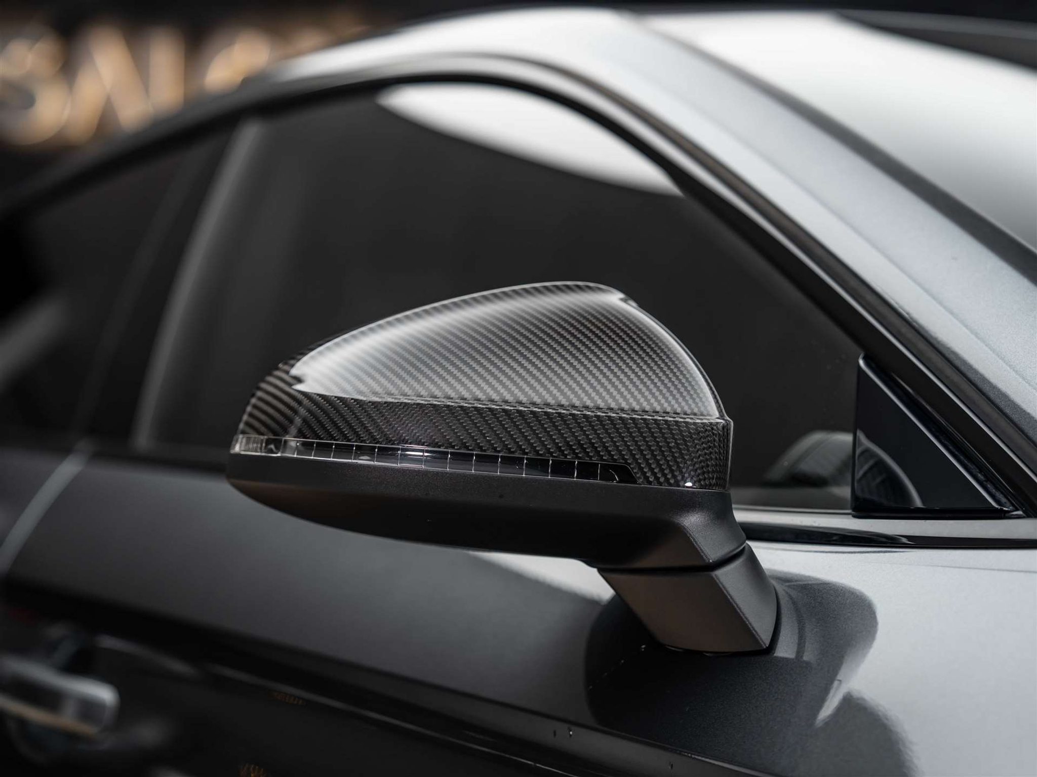 listing desktop thumbnail image 21