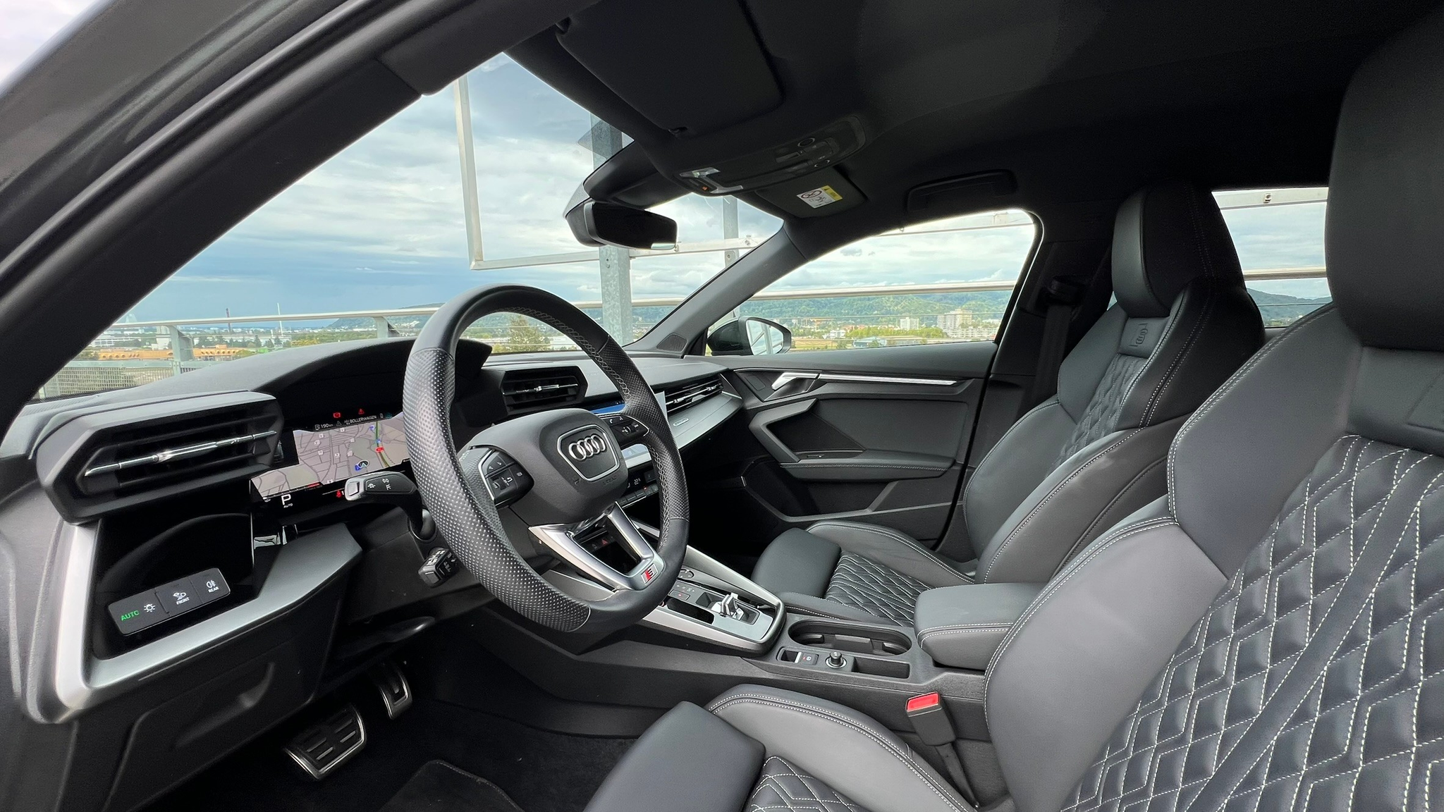 listing desktop thumbnail image 23