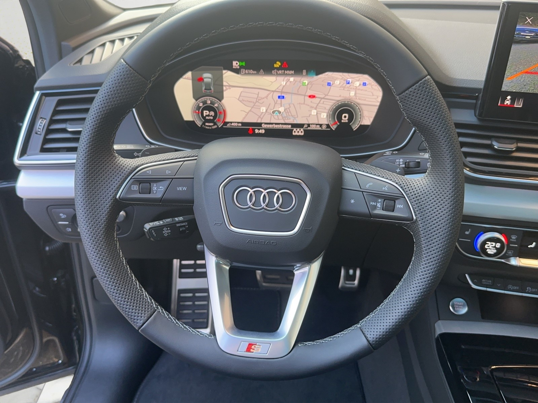 listing desktop thumbnail image 16