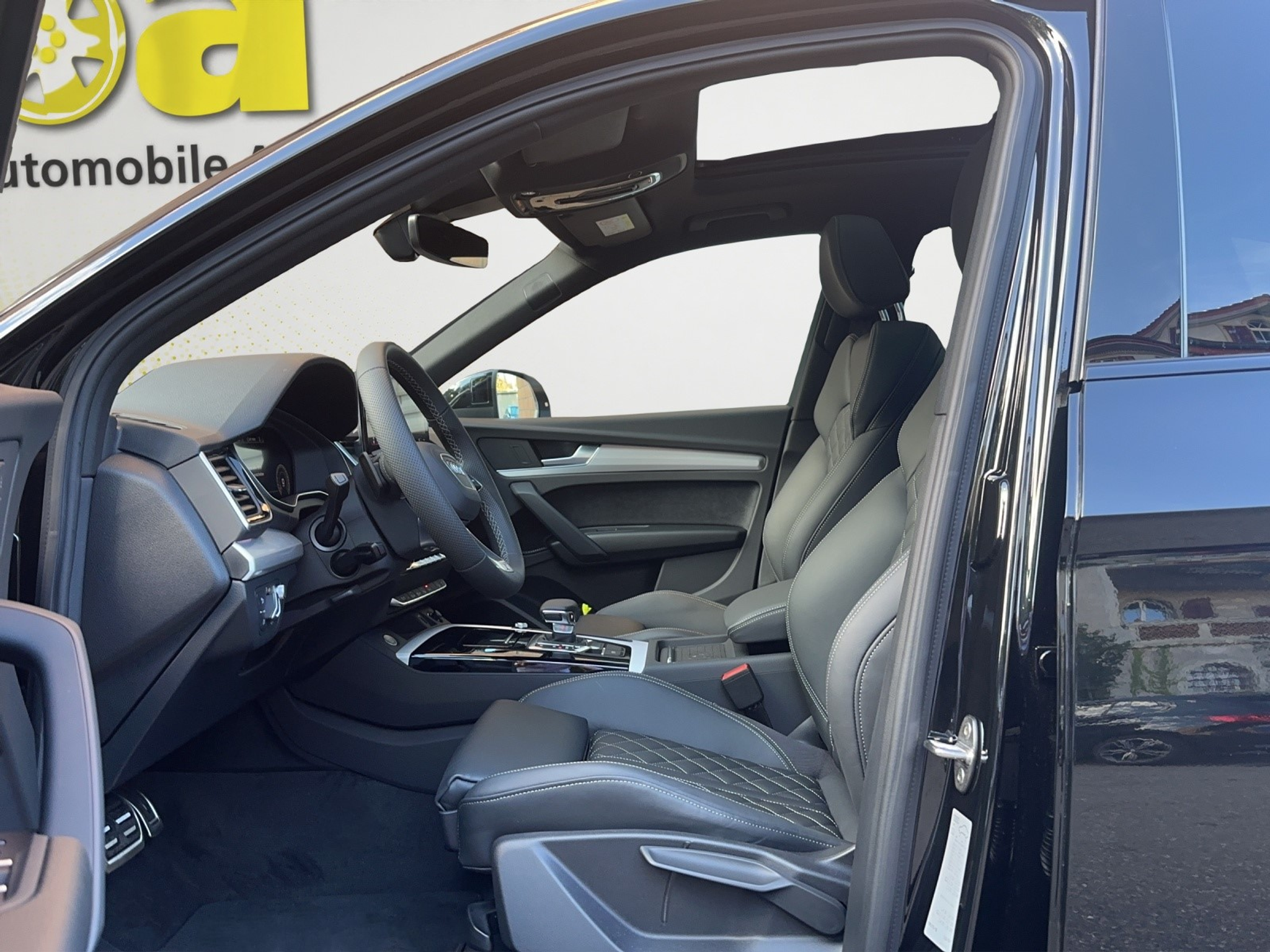 listing desktop thumbnail image 11