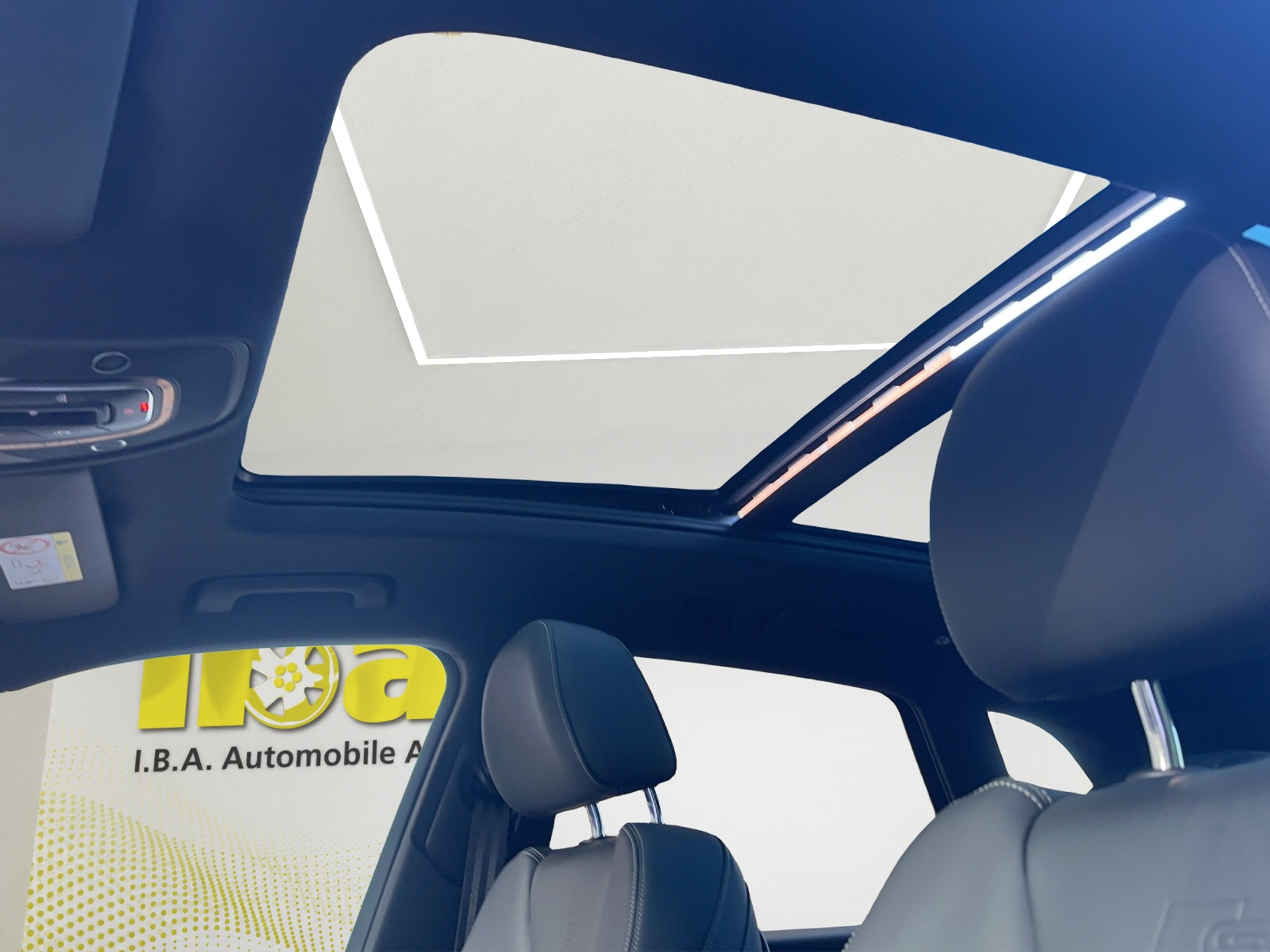 listing desktop thumbnail image 14