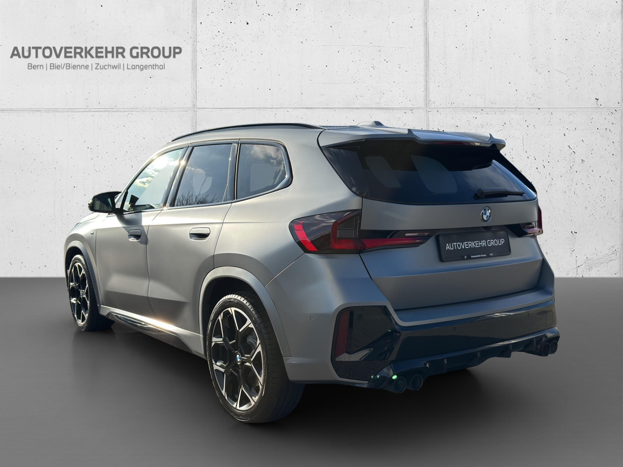 listing desktop thumbnail image 2