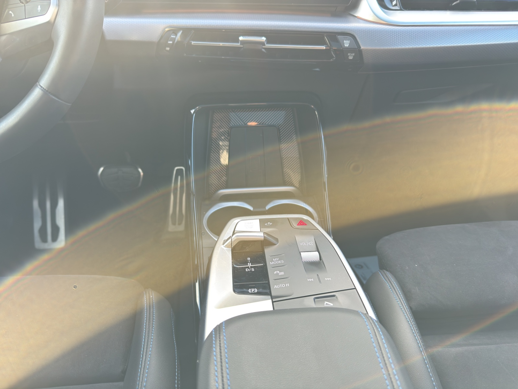 listing desktop thumbnail image 15