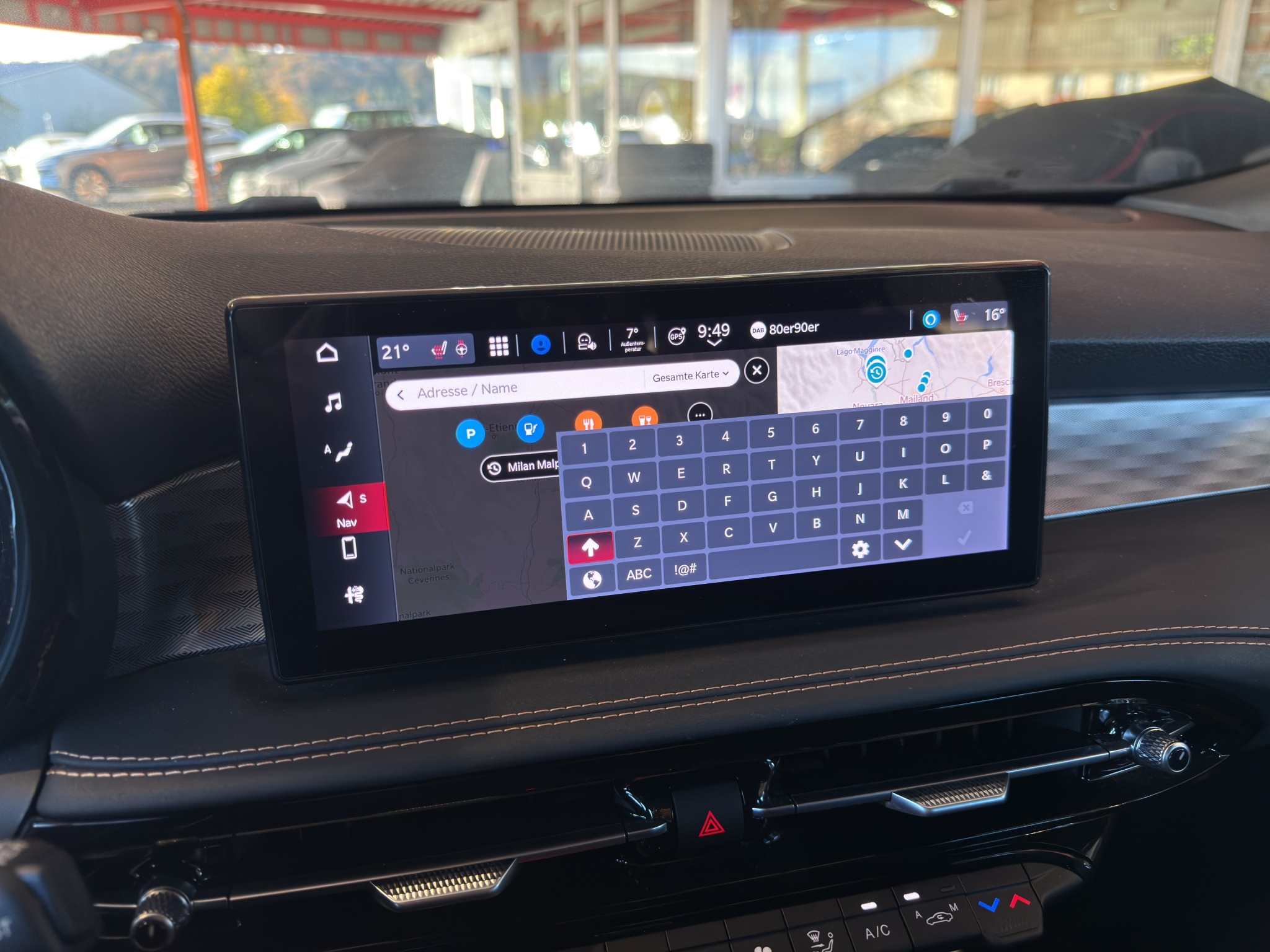 listing desktop thumbnail image 29