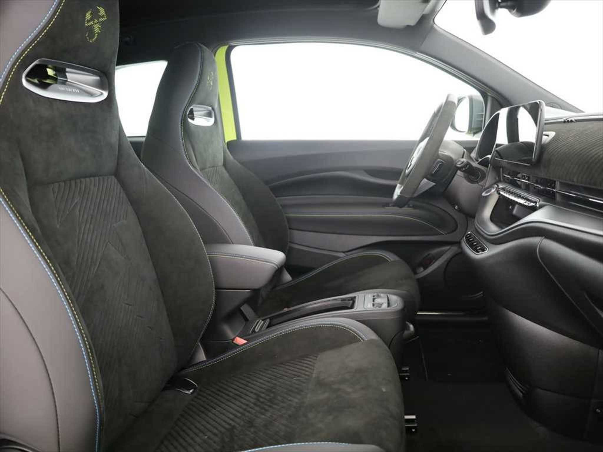 listing desktop thumbnail image 8