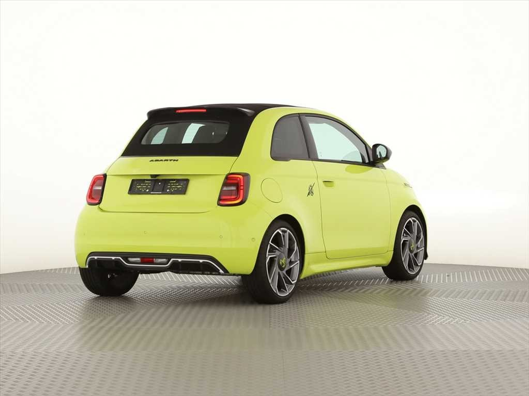 listing desktop thumbnail image 1