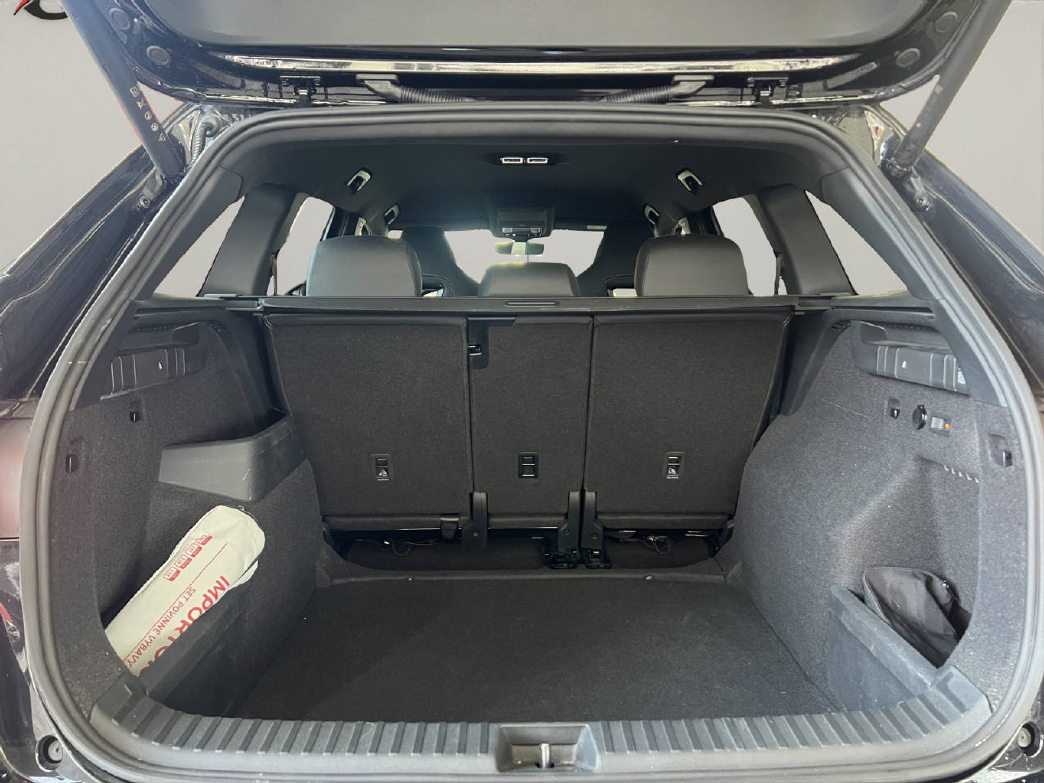 listing desktop thumbnail image 21