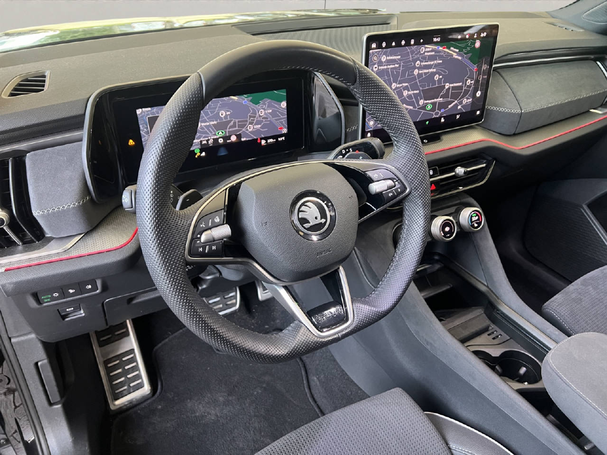 listing desktop thumbnail image 13