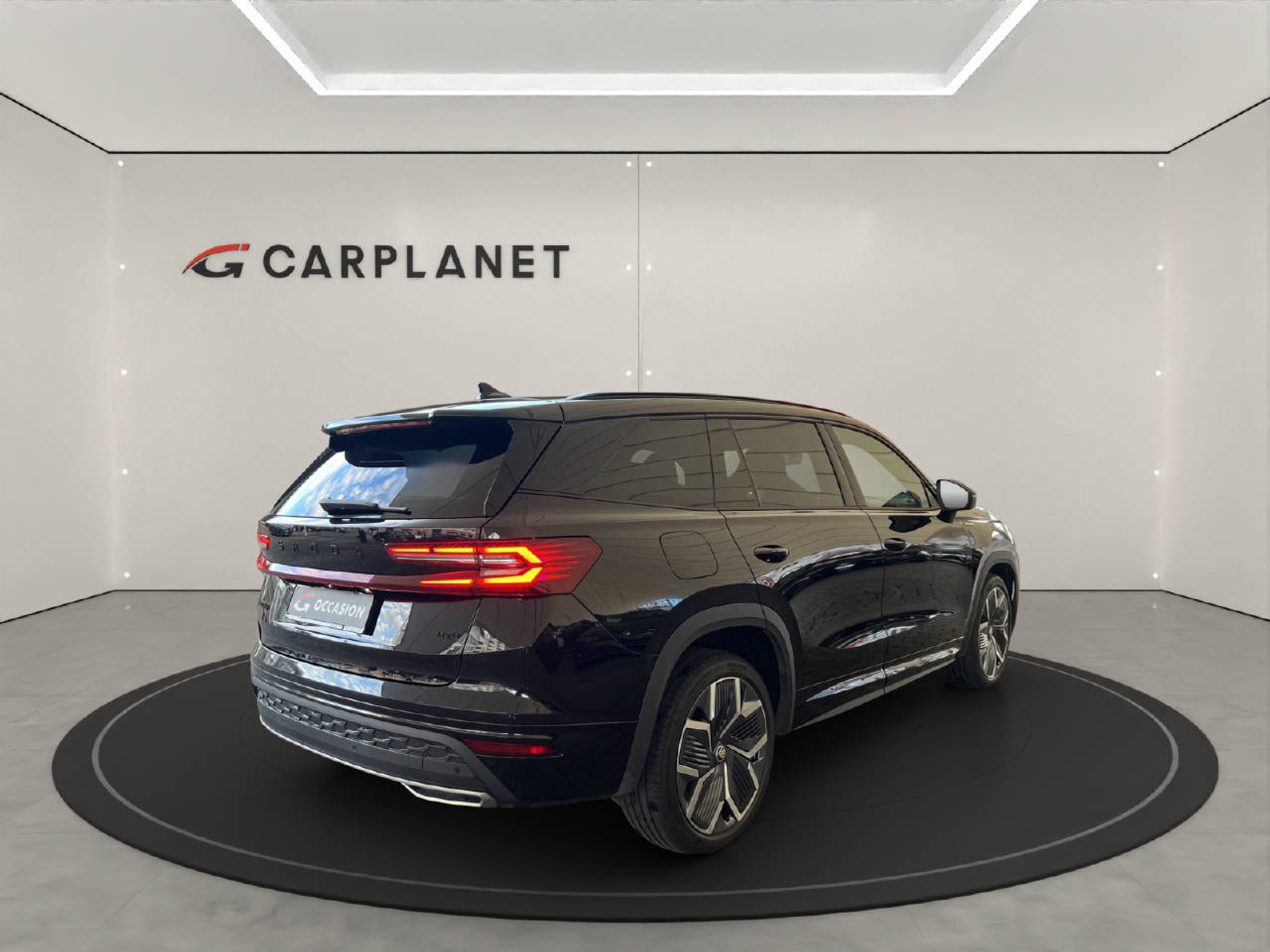 listing desktop thumbnail image 5