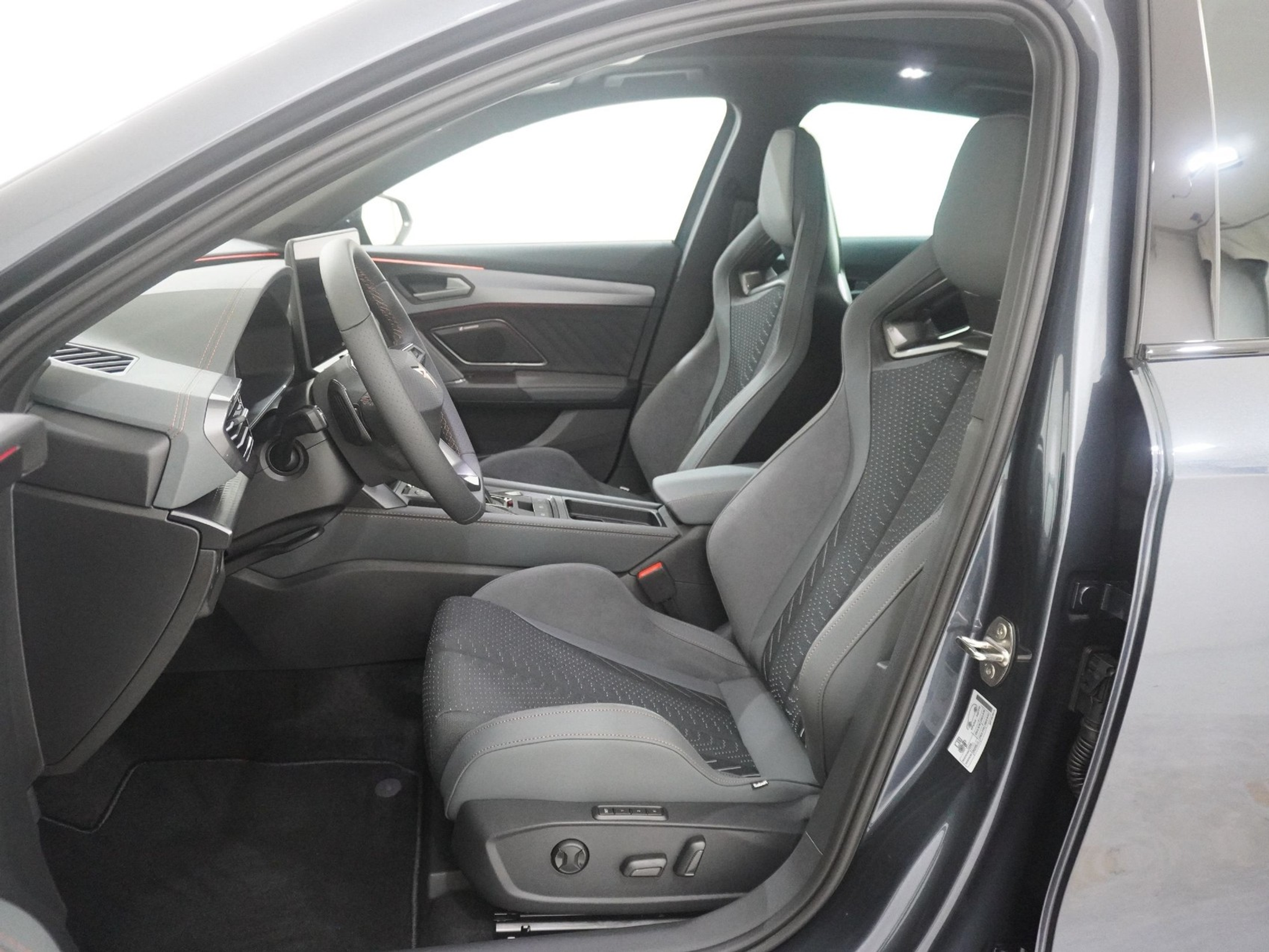 listing desktop thumbnail image 14