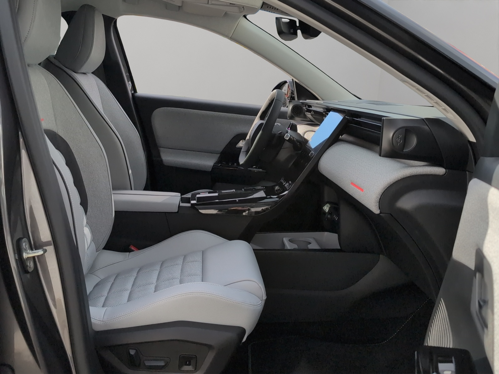 listing desktop thumbnail image 9