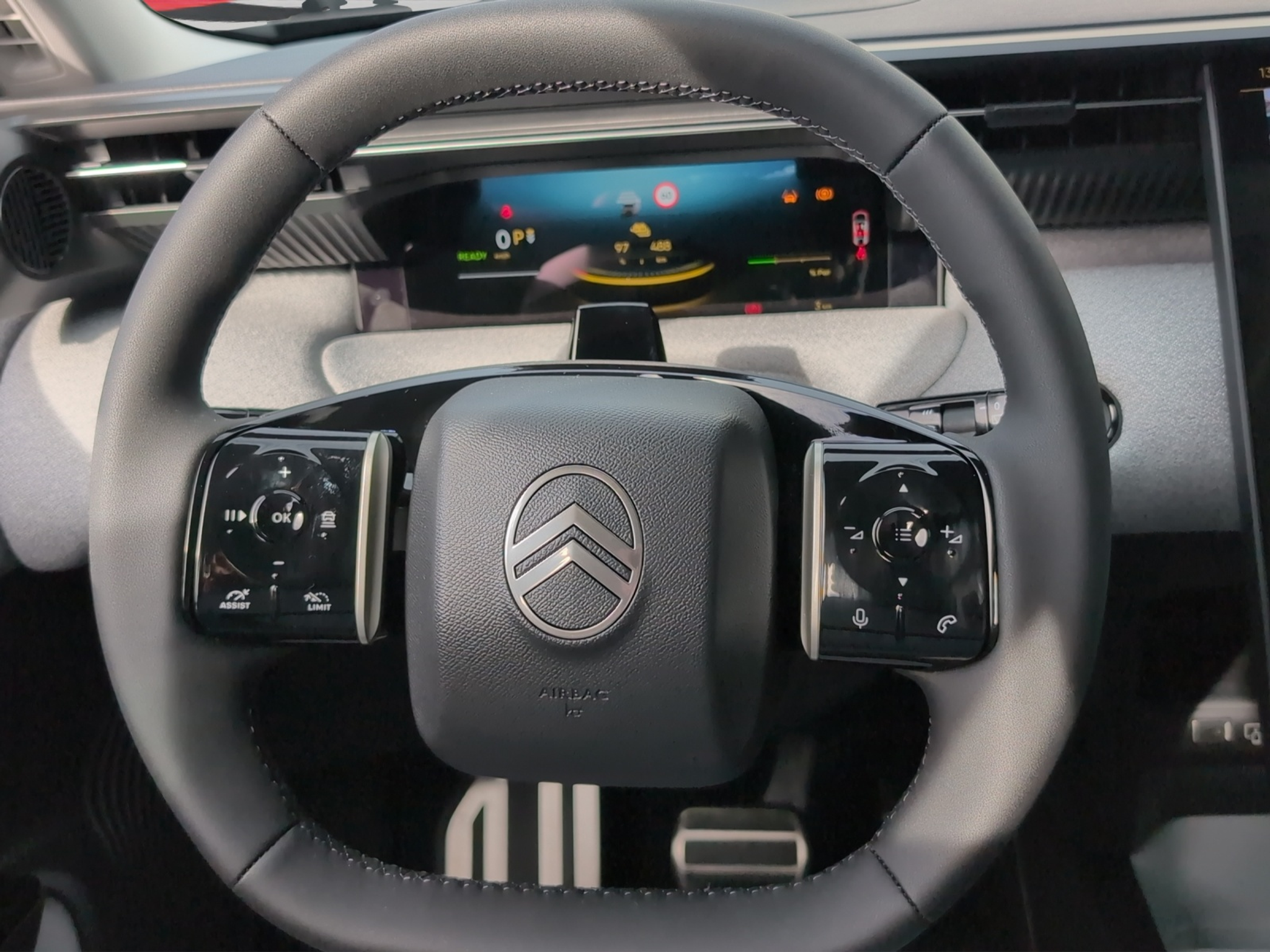 listing desktop thumbnail image 12