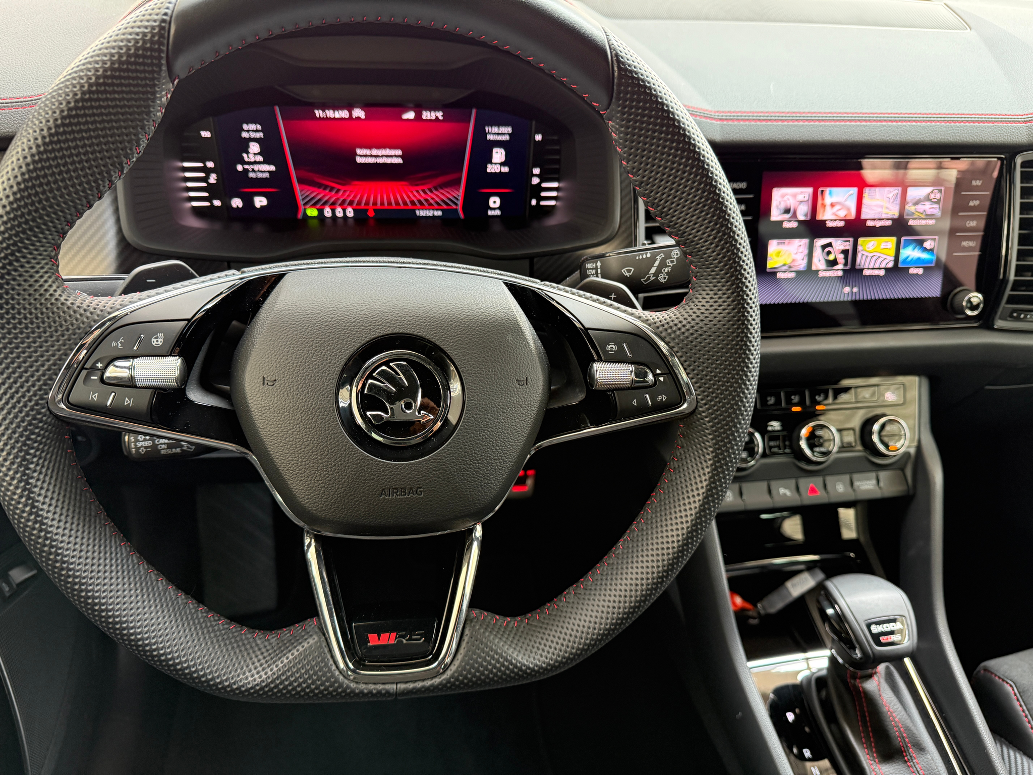 listing desktop thumbnail image 7