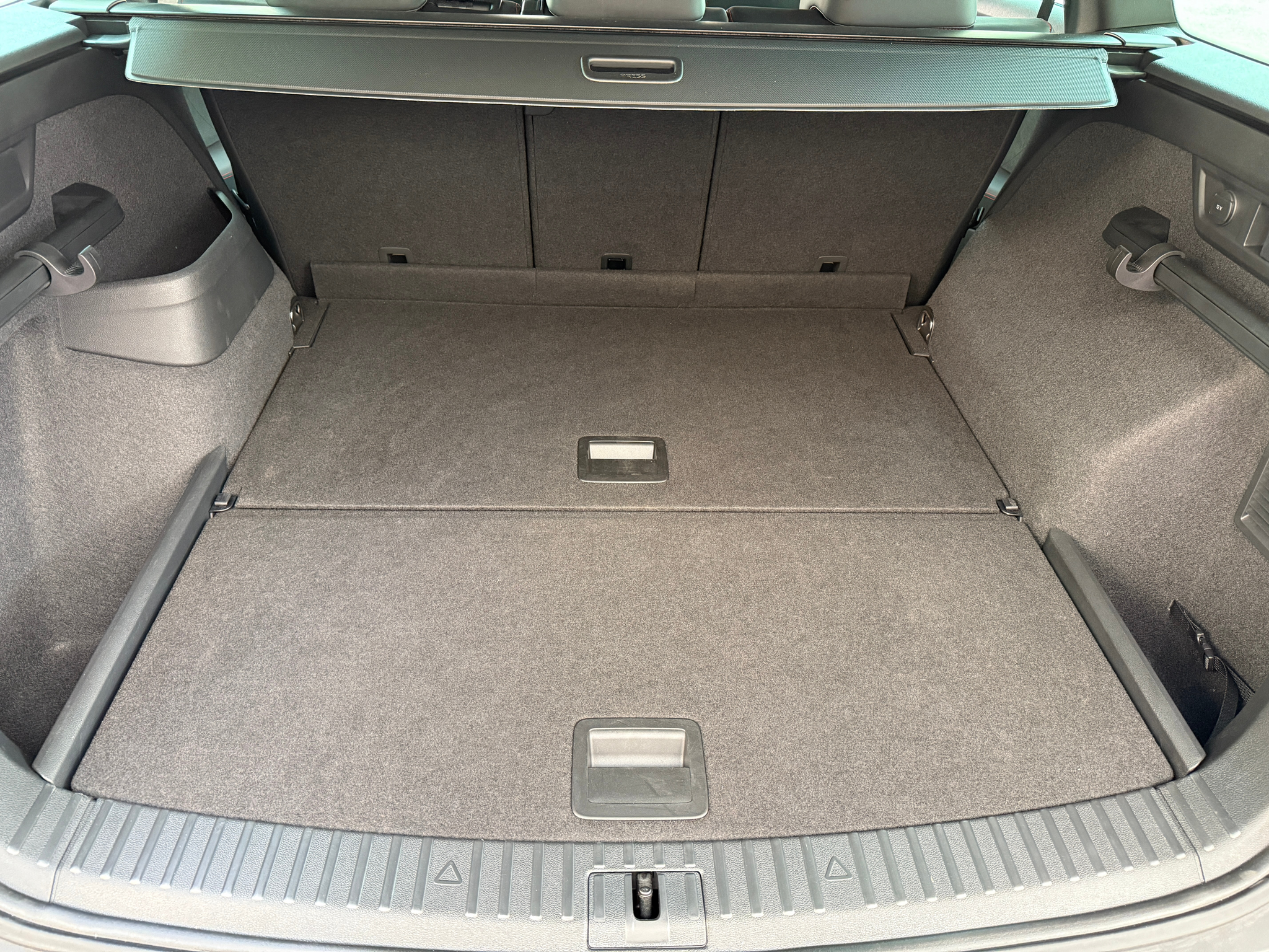 listing desktop thumbnail image 11