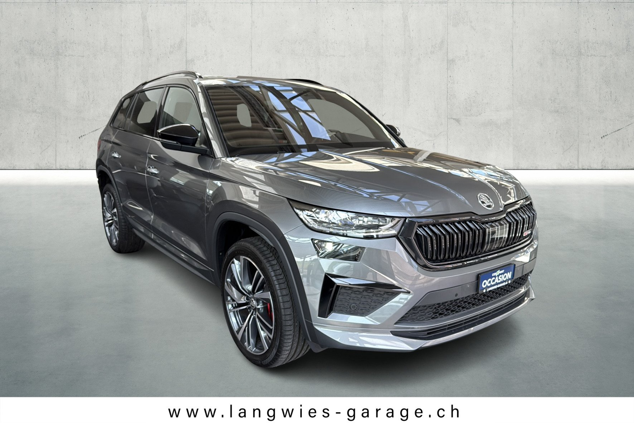 listing desktop thumbnail image 4