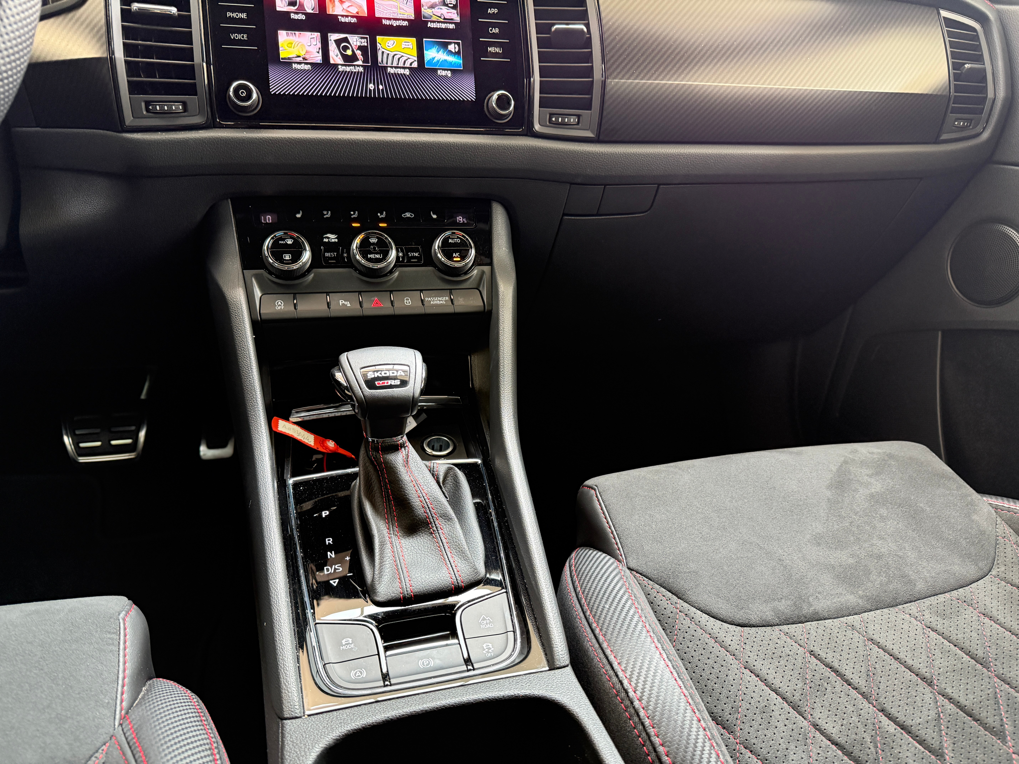 listing desktop thumbnail image 9