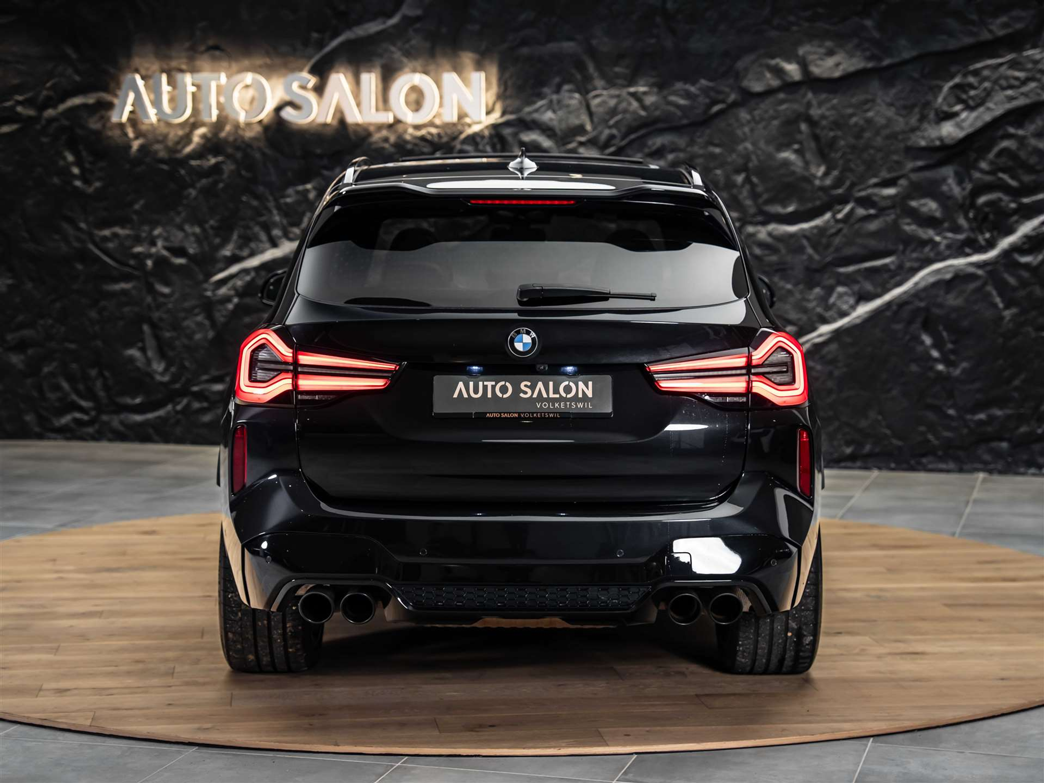 listing desktop thumbnail image 3