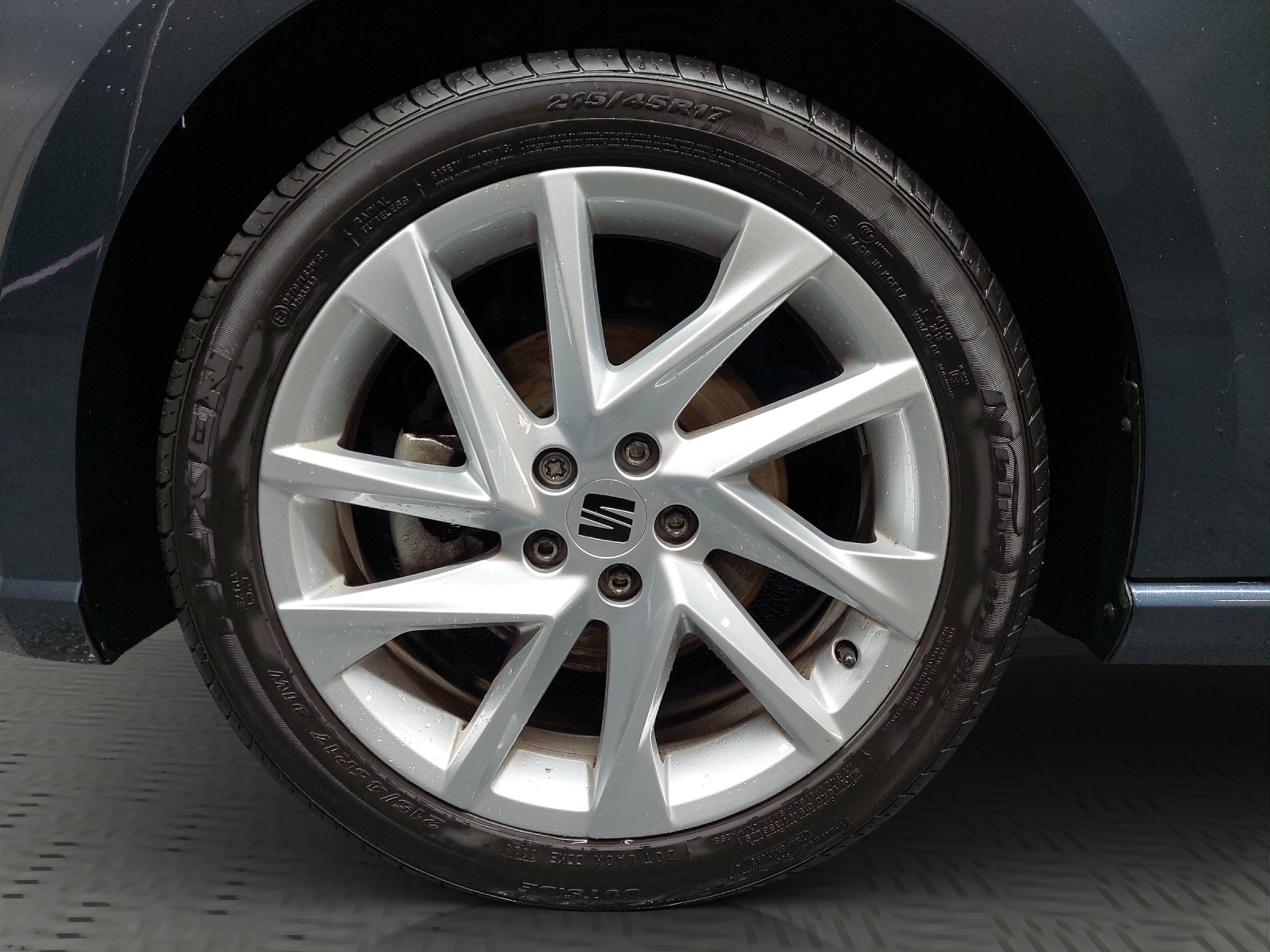 listing desktop thumbnail image 11