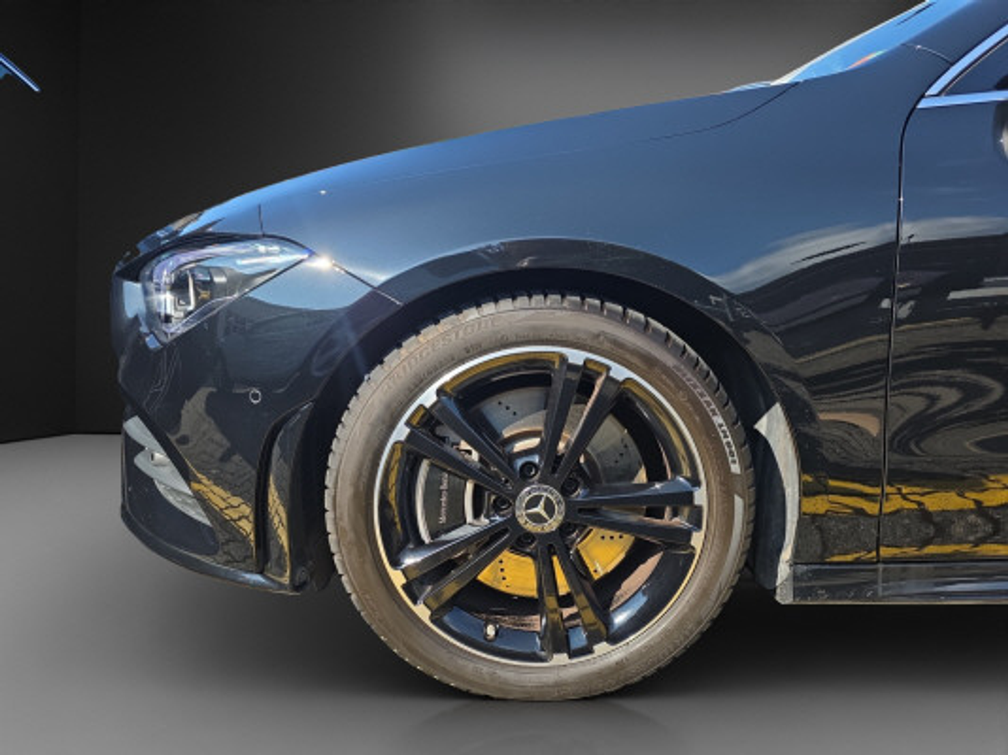 listing desktop thumbnail image 5