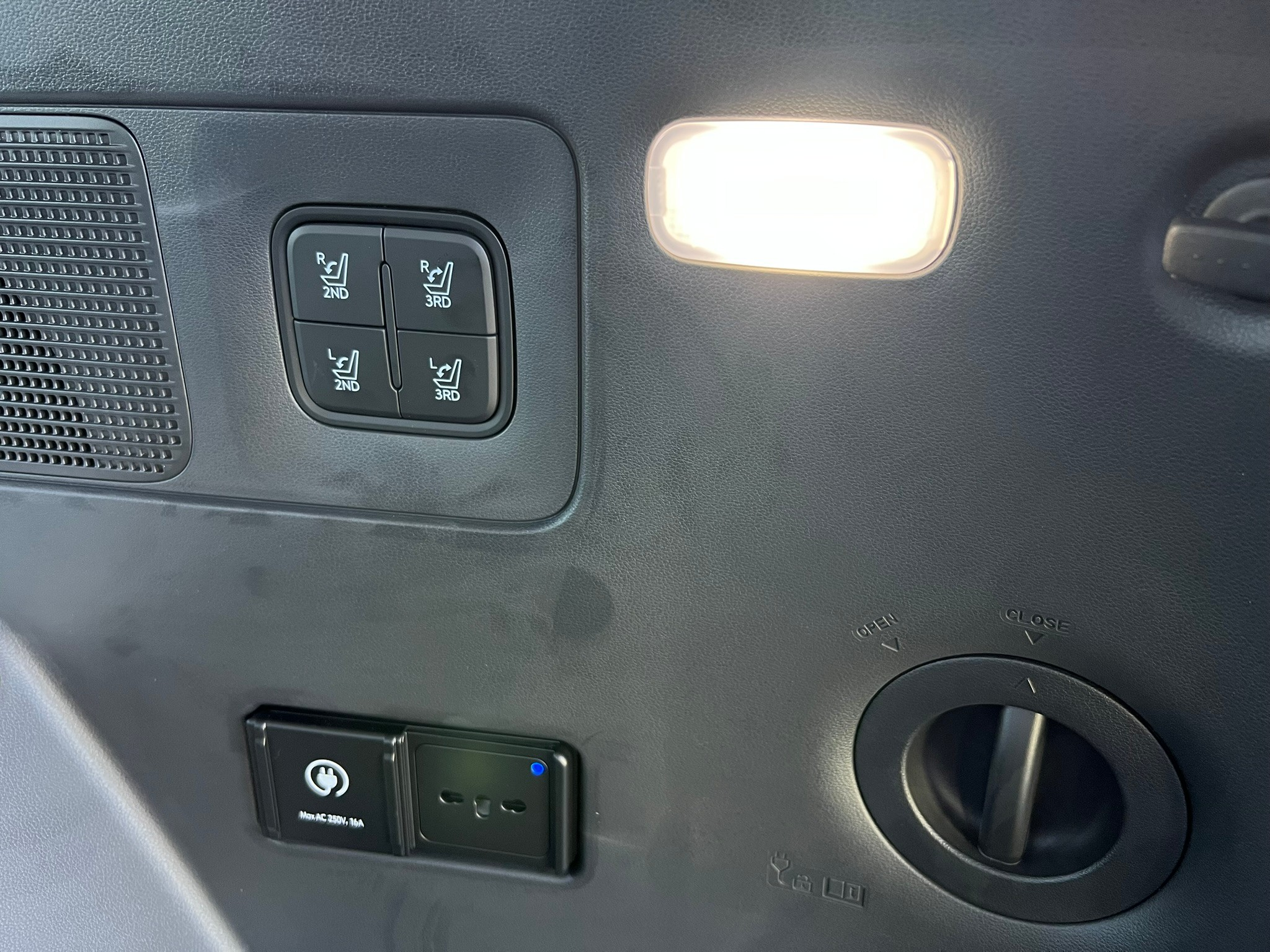 listing desktop thumbnail image 20