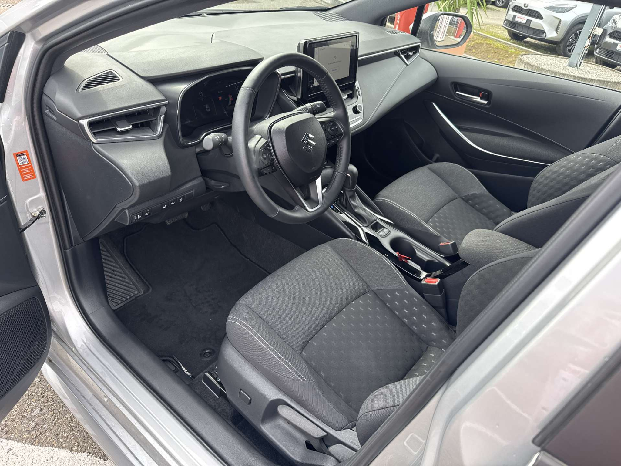 listing desktop thumbnail image 5