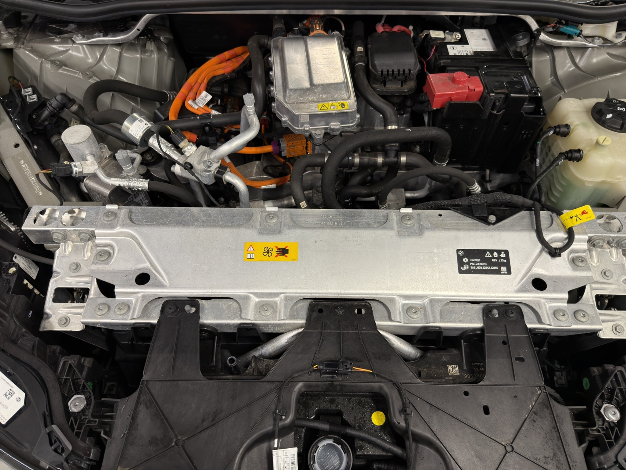 listing desktop thumbnail image 23