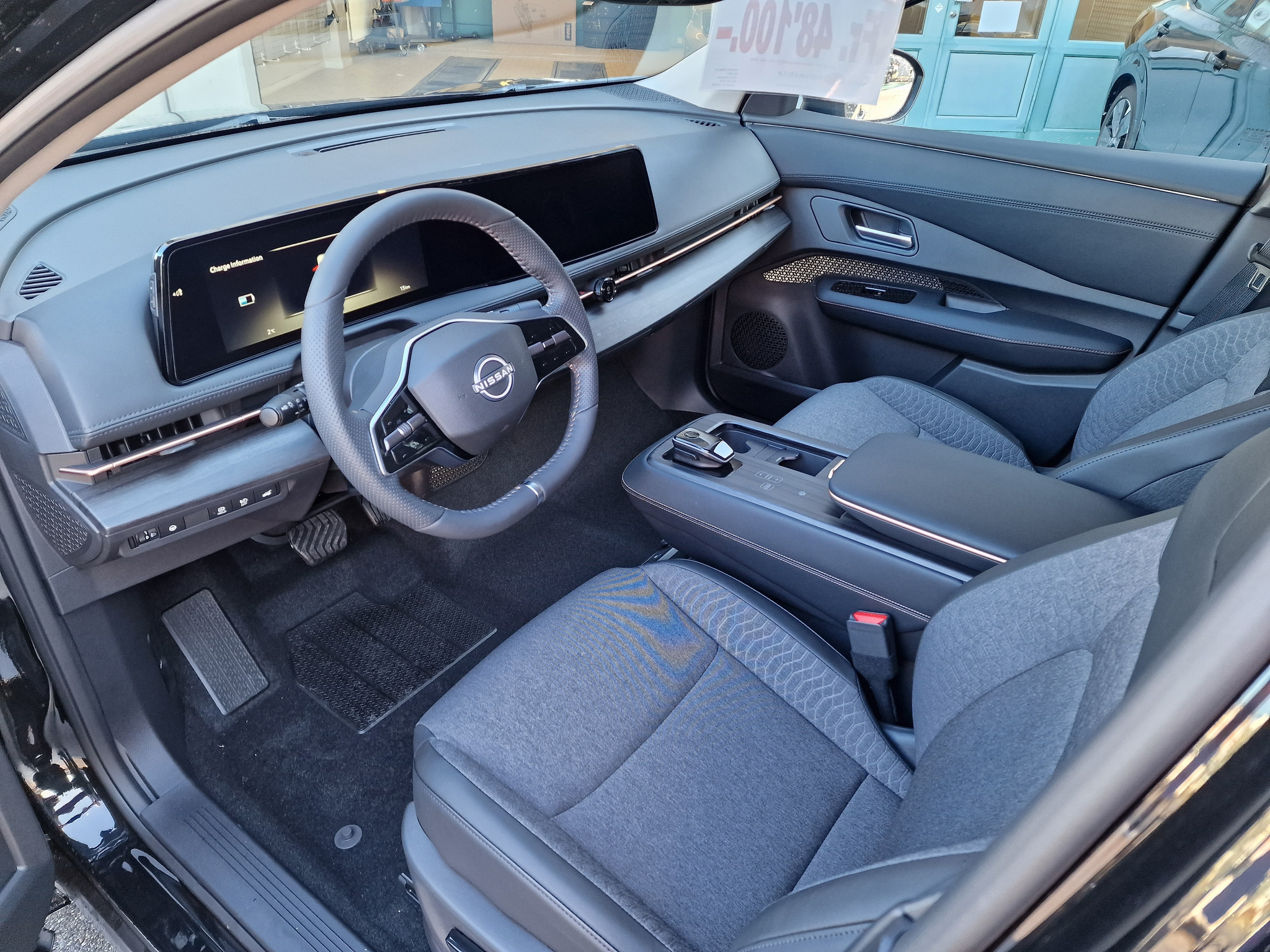 listing desktop thumbnail image 10