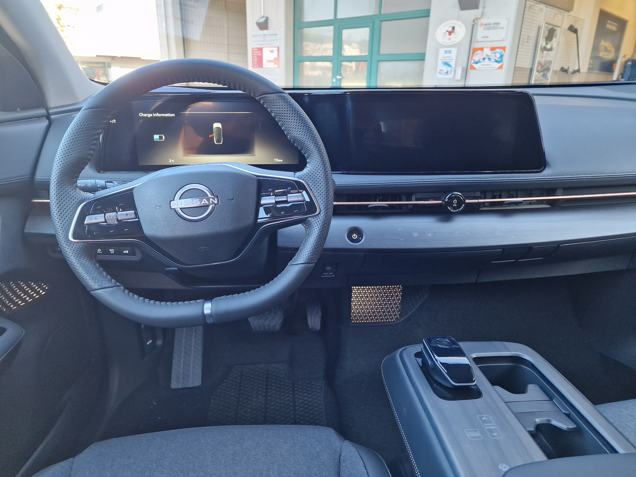 listing desktop thumbnail image 12