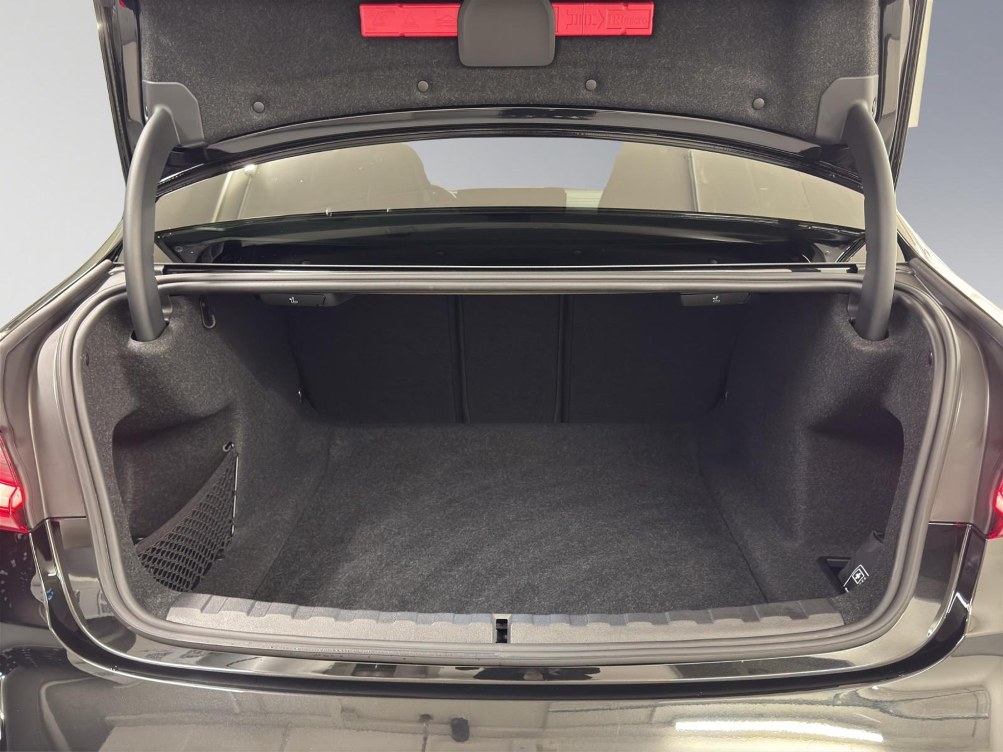 listing desktop thumbnail image 27