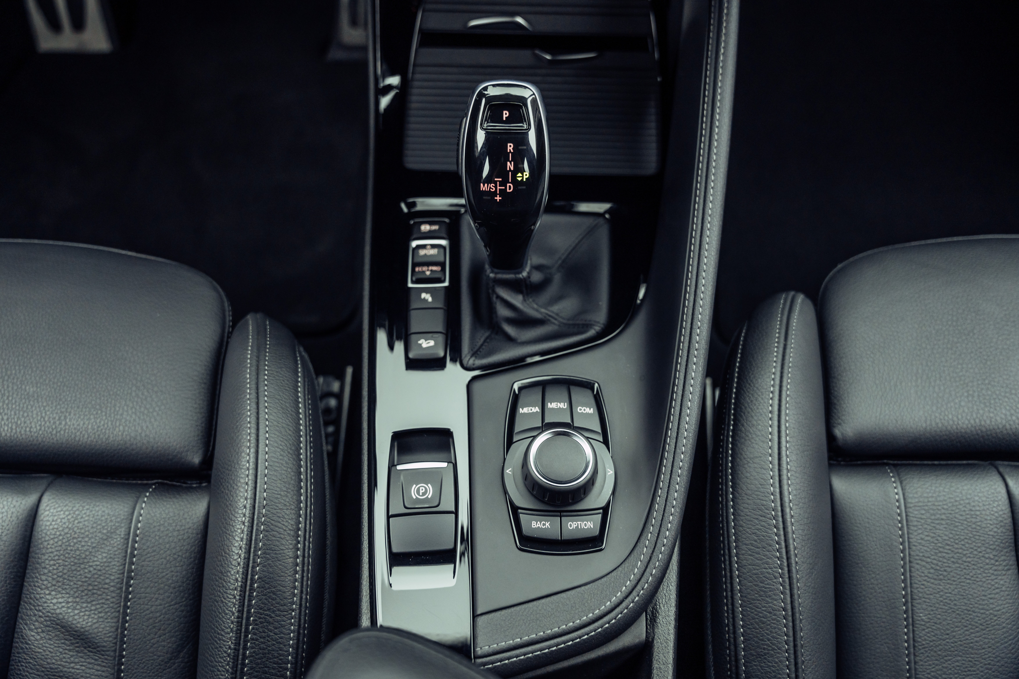 listing desktop thumbnail image 16