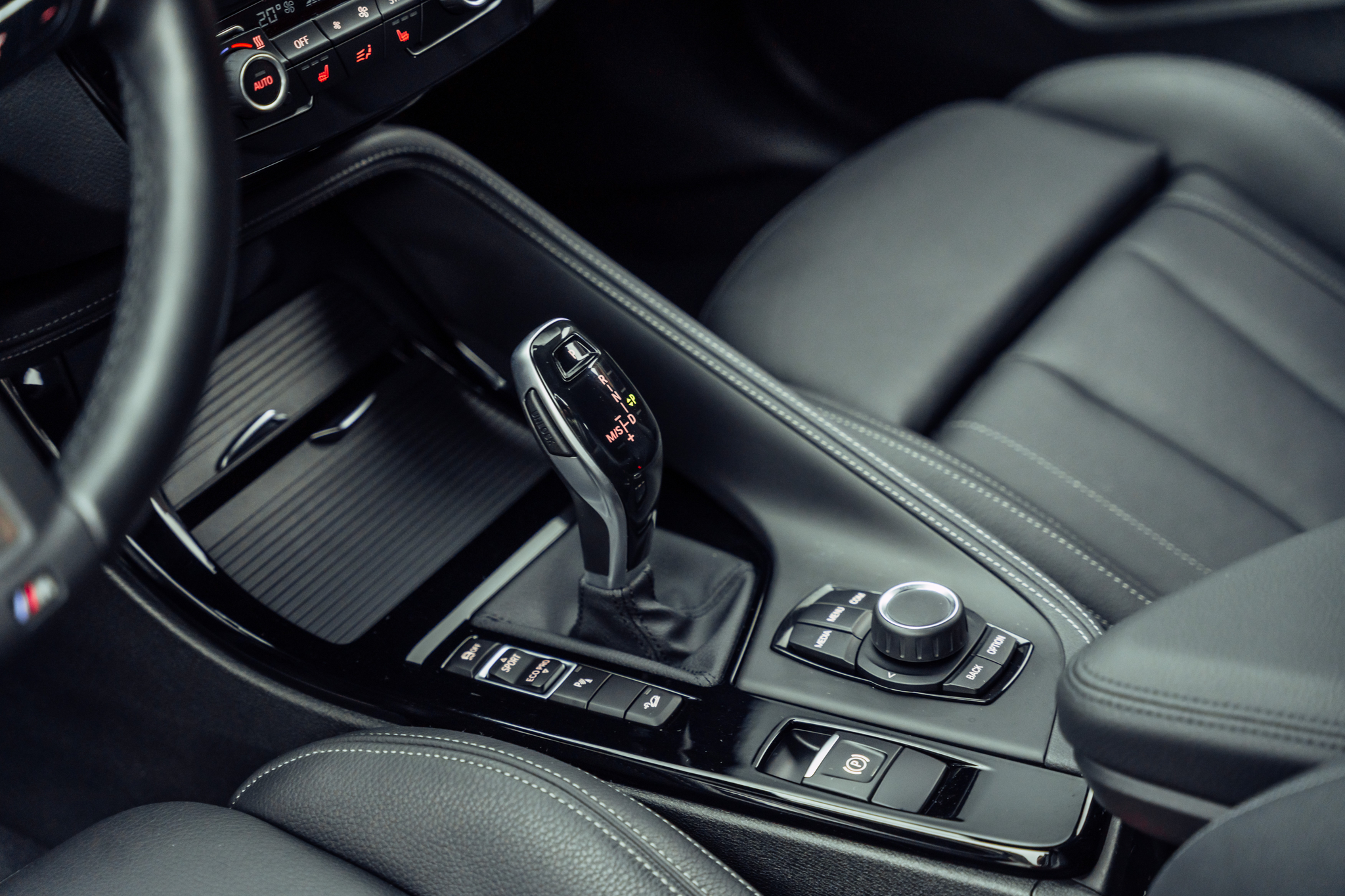 listing desktop thumbnail image 12