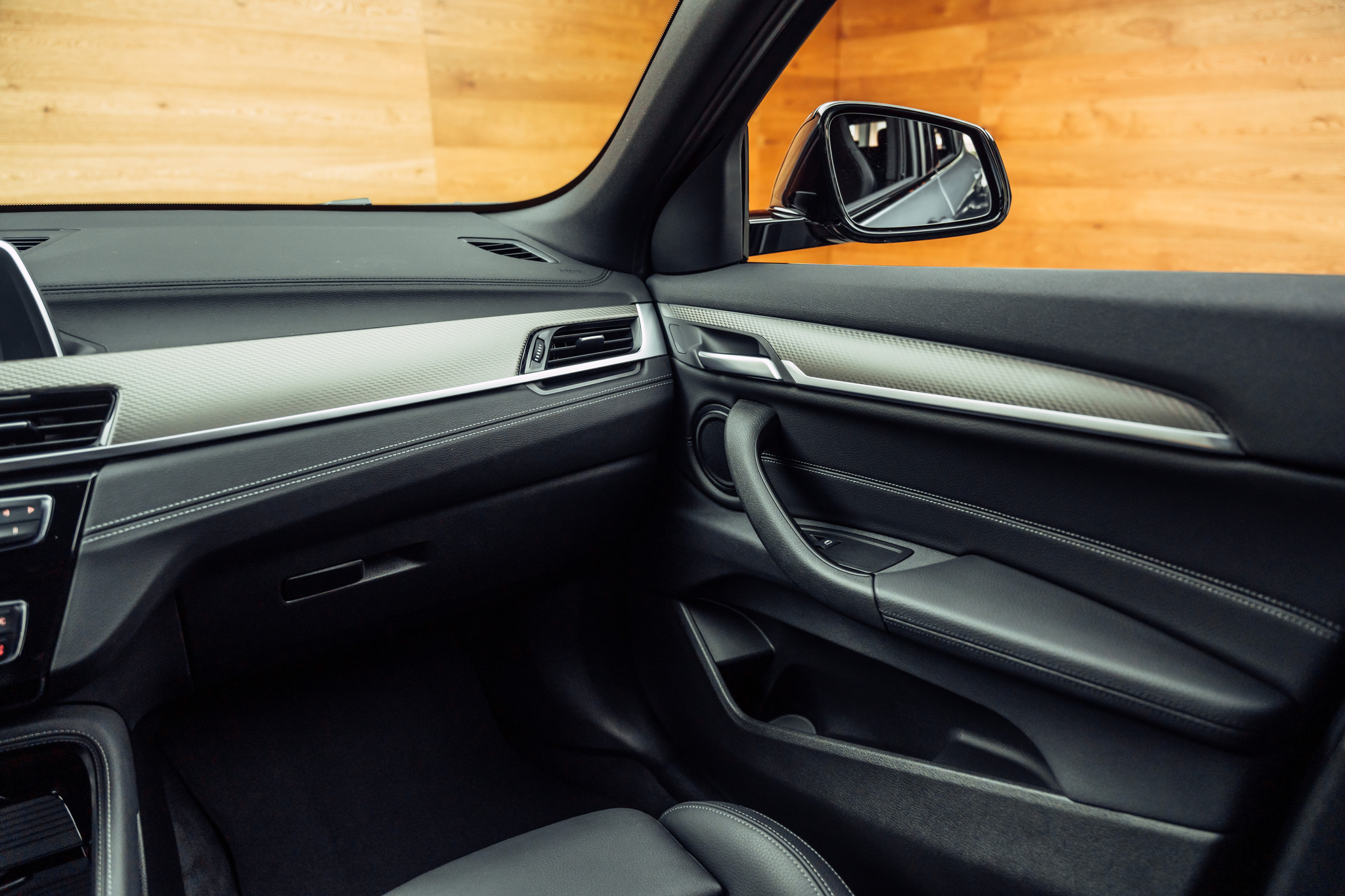 listing desktop thumbnail image 10