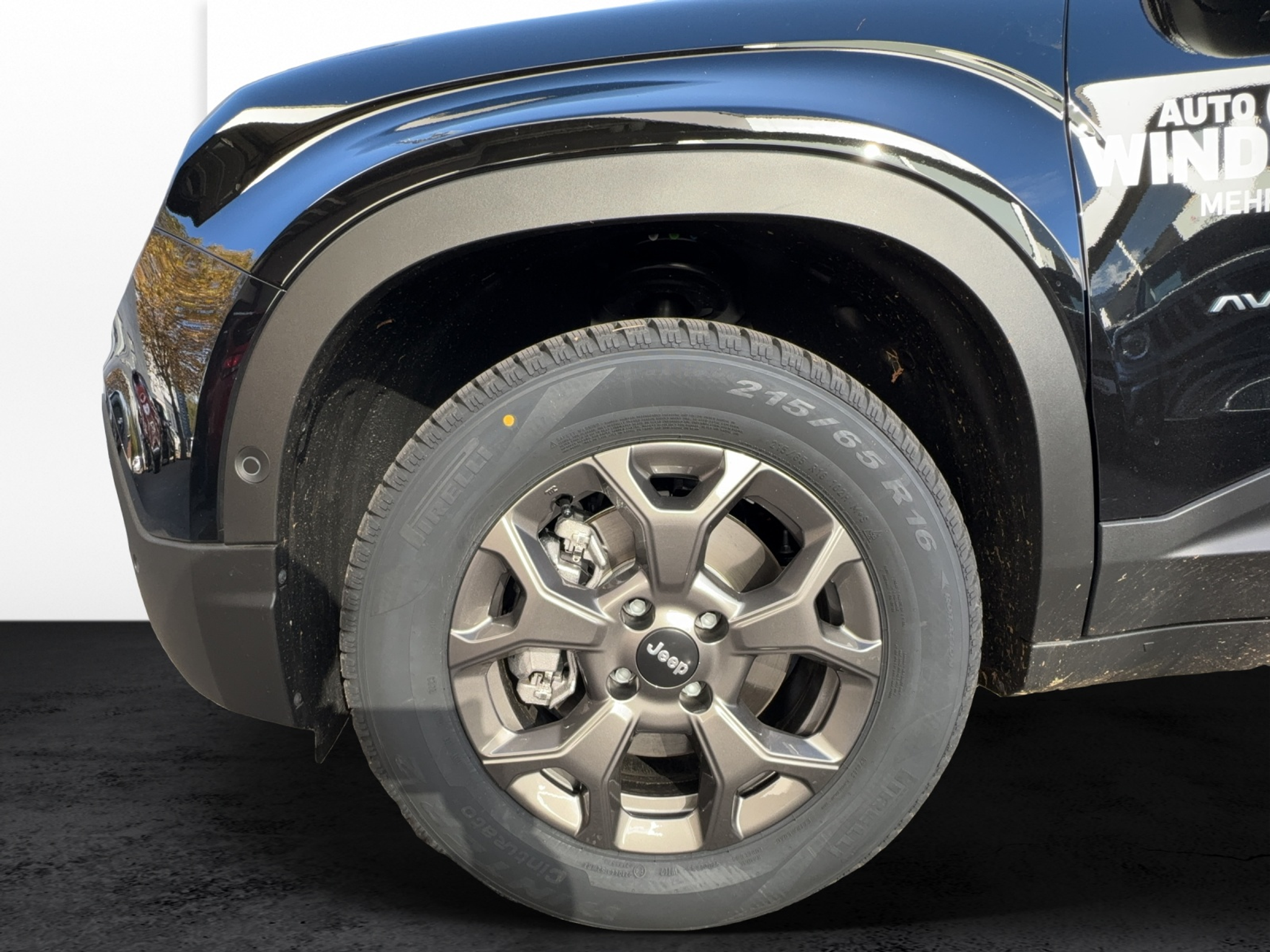 listing desktop thumbnail image 14