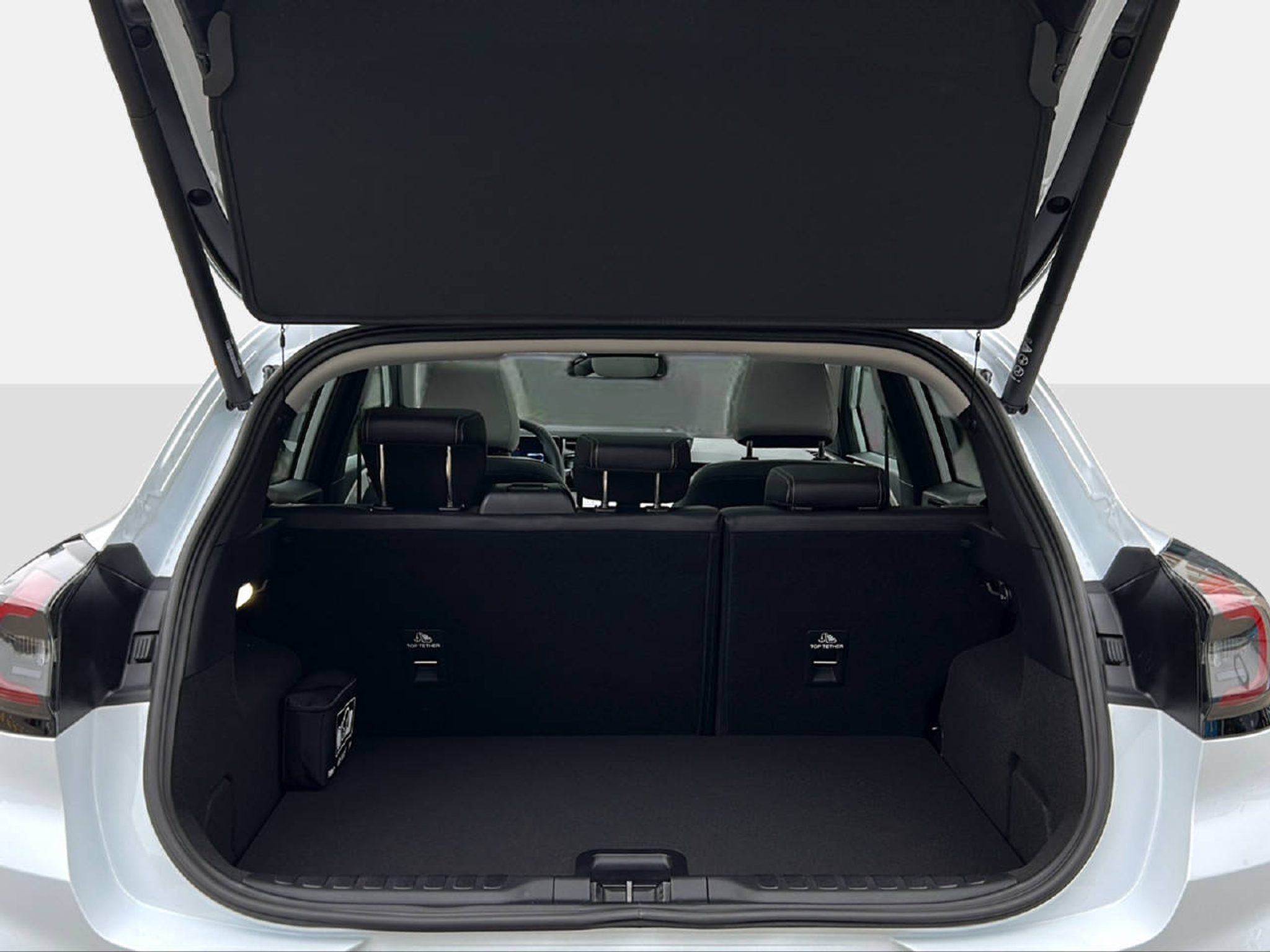 listing desktop thumbnail image 13