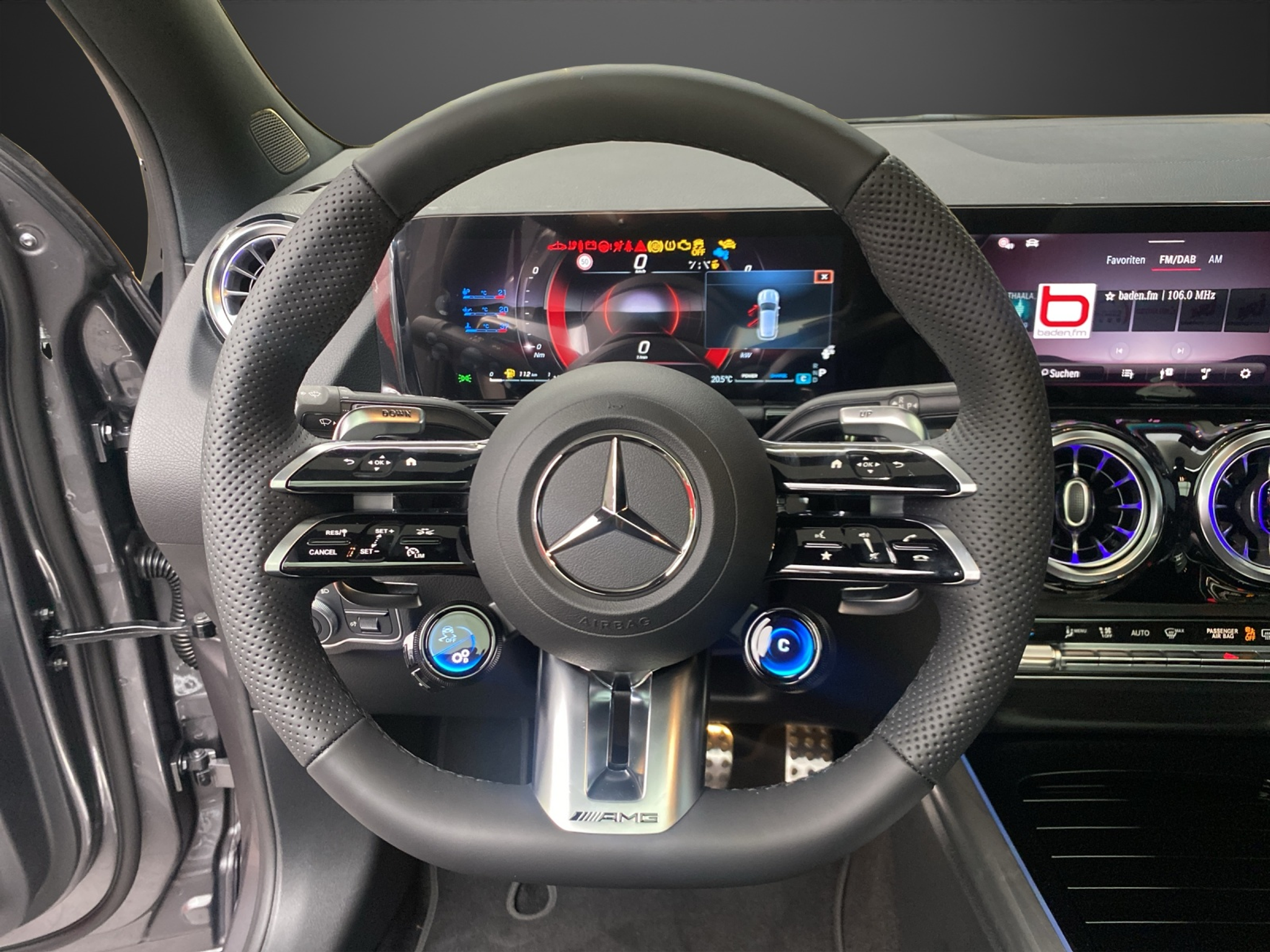 listing desktop thumbnail image 11