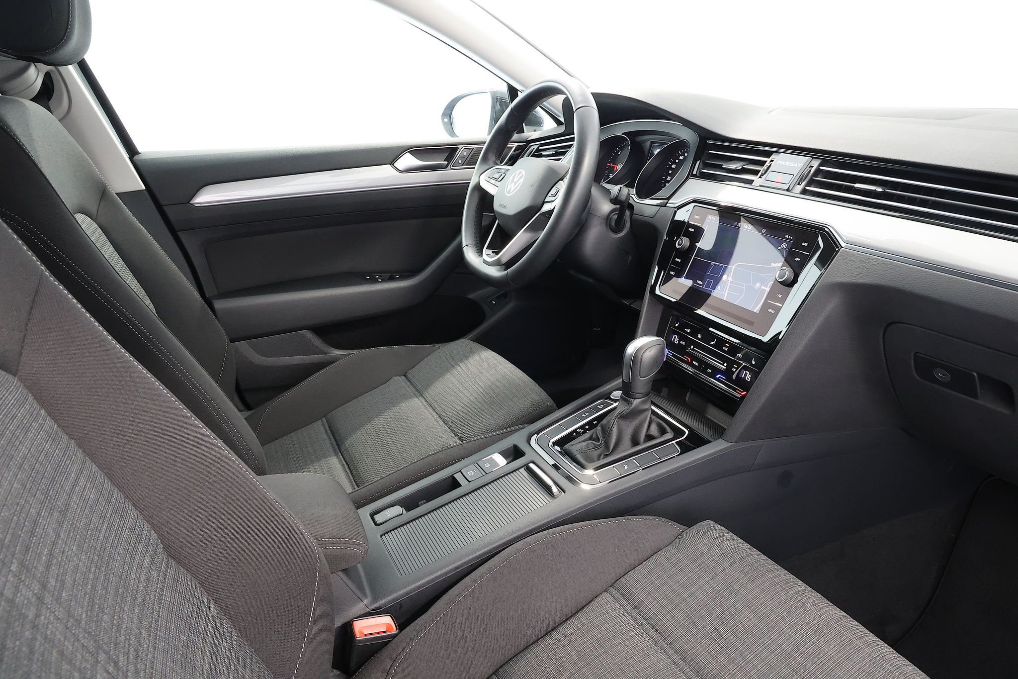 listing desktop thumbnail image 12