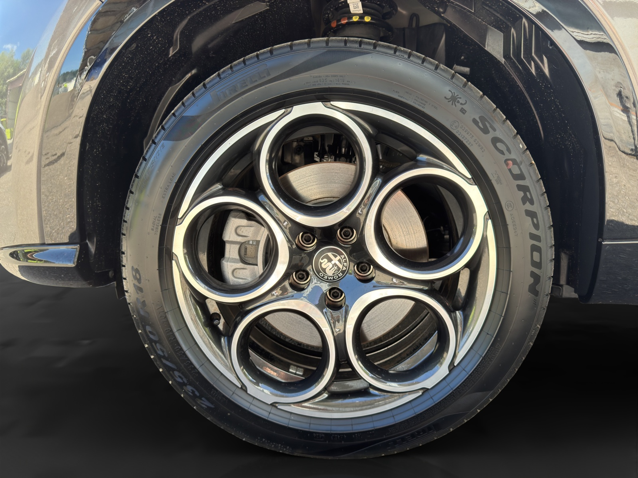 listing desktop thumbnail image 14