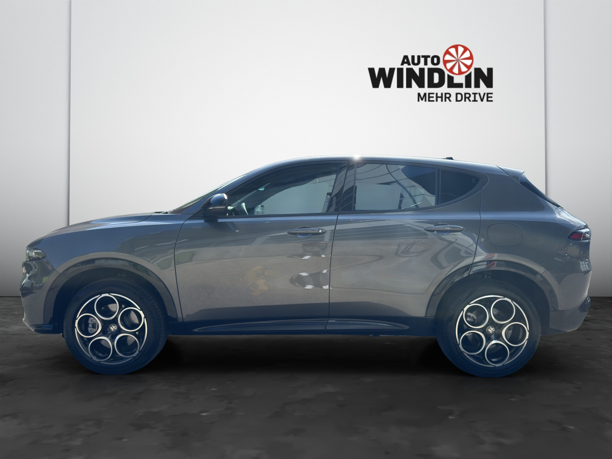 listing desktop thumbnail image 2