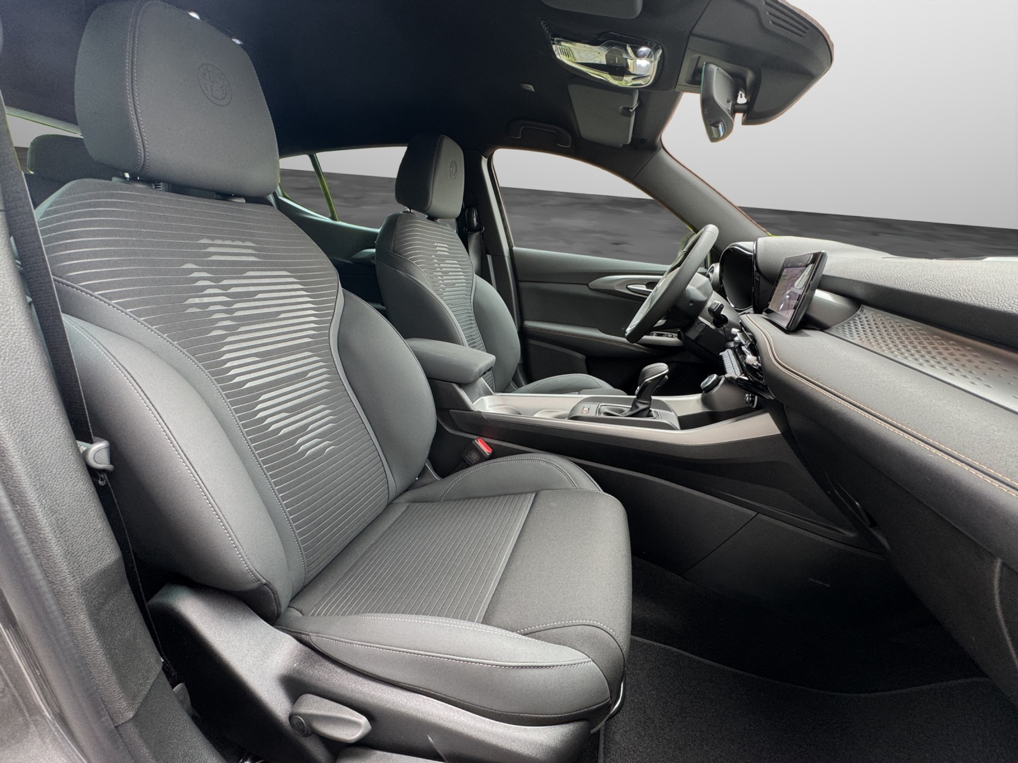 listing desktop thumbnail image 10