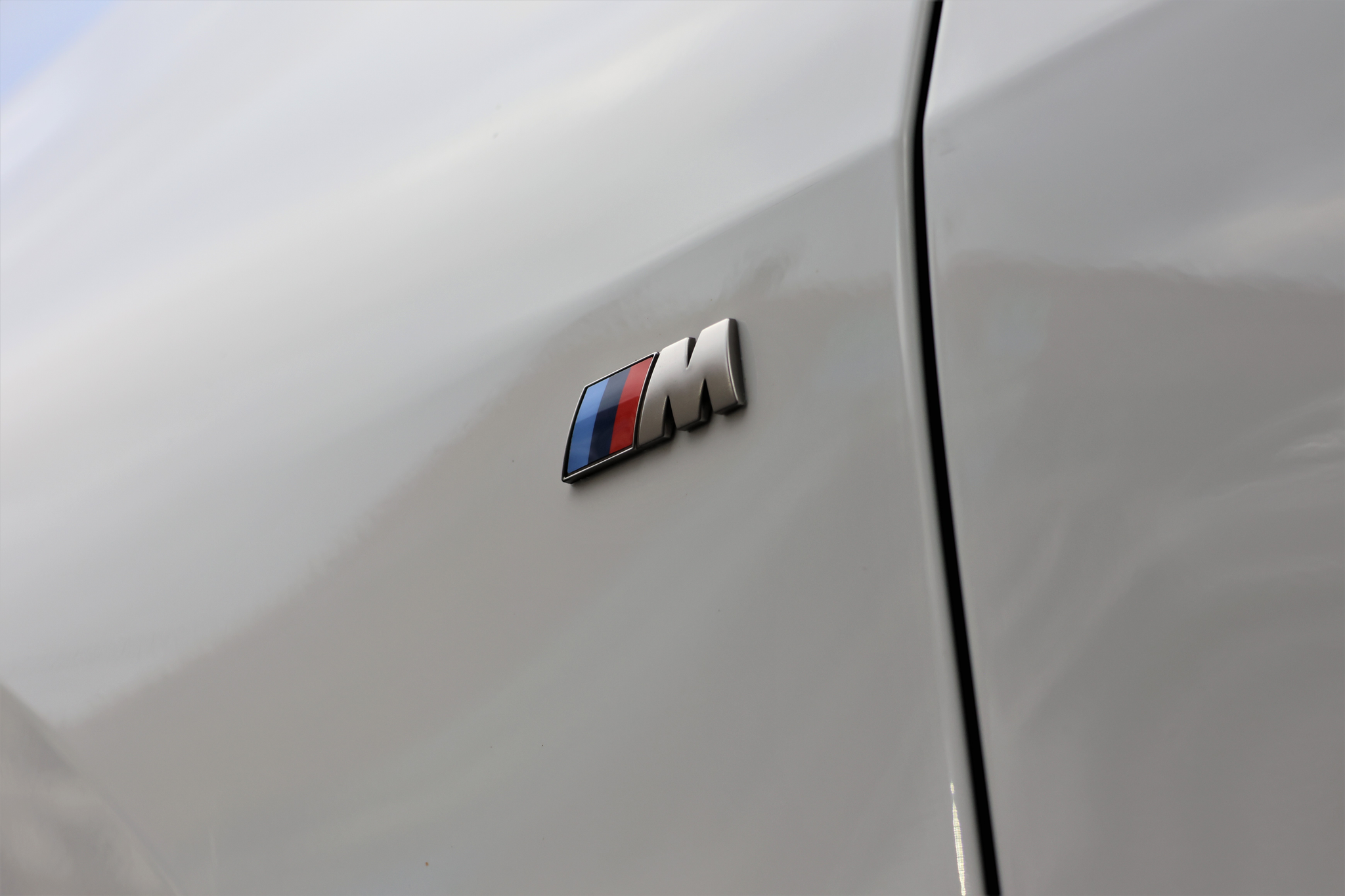 listing desktop thumbnail image 7