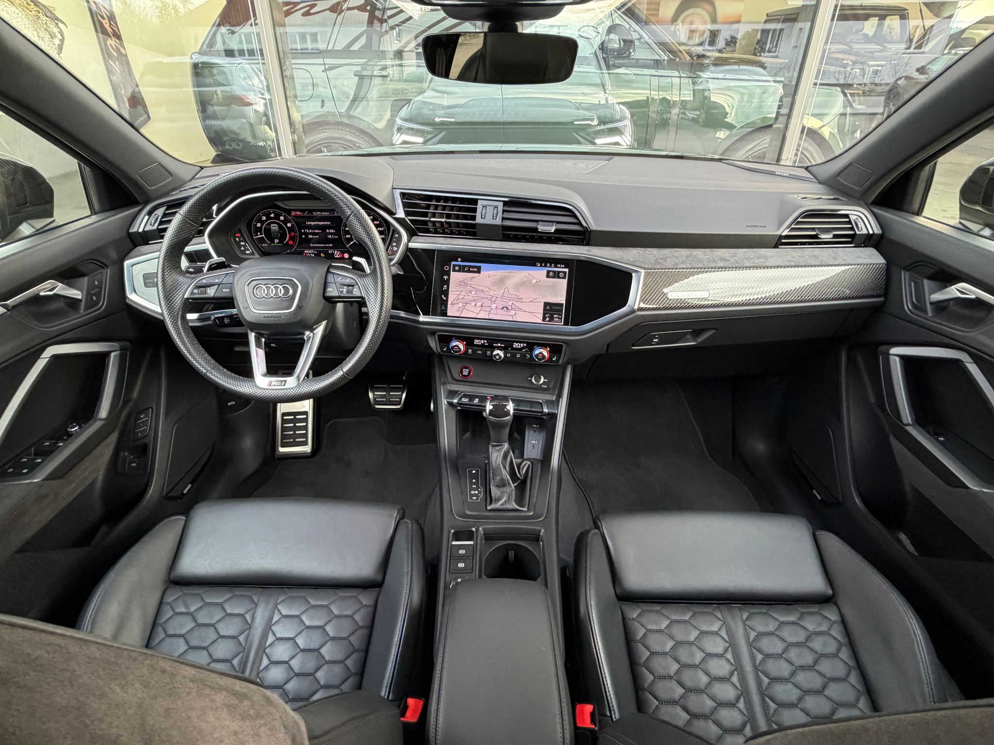 listing desktop thumbnail image 17