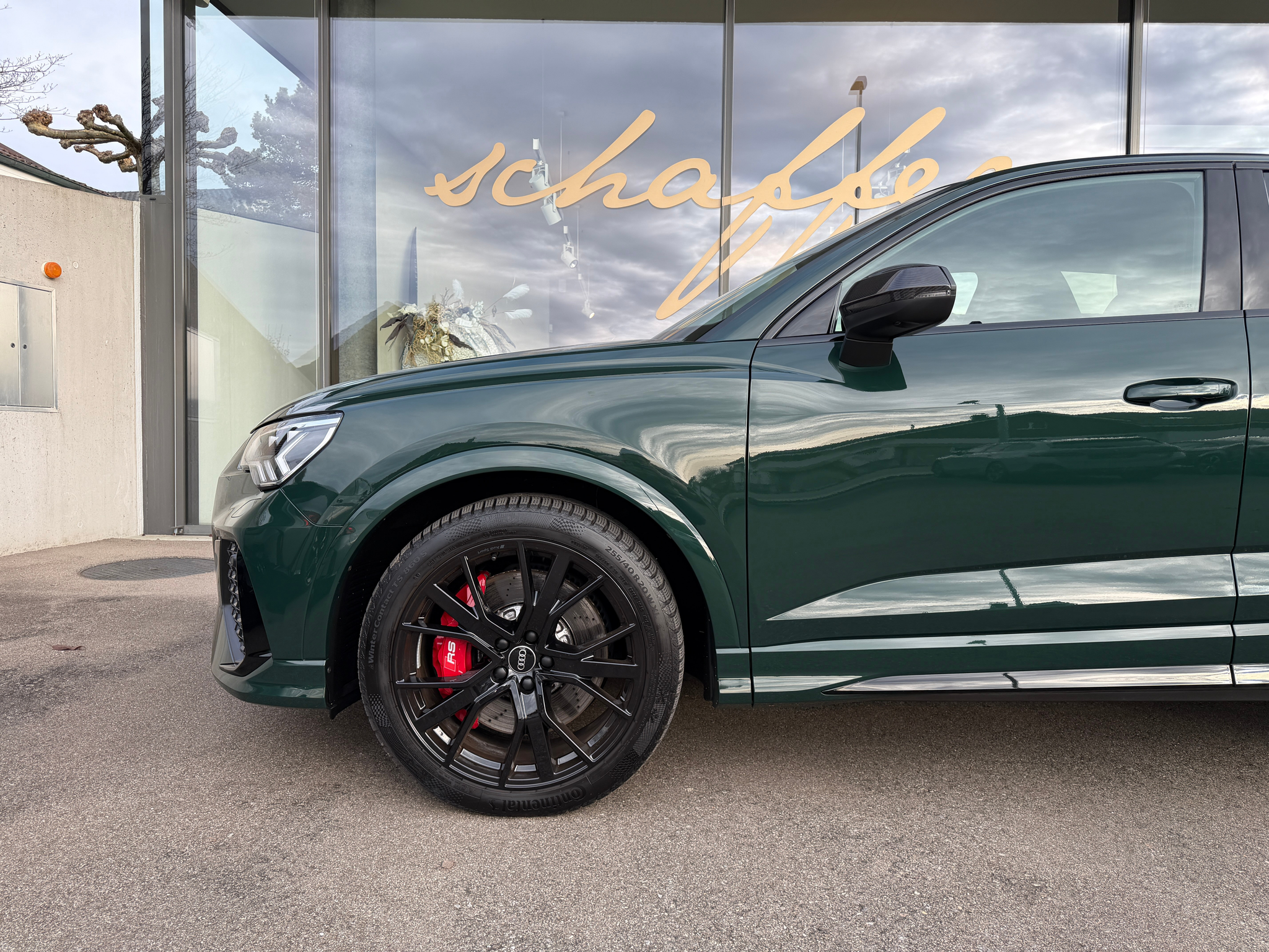 listing desktop thumbnail image 5